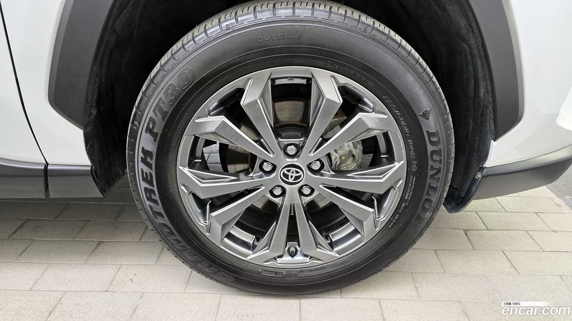 RAV4 Toyota 2023.10-OUTER-005