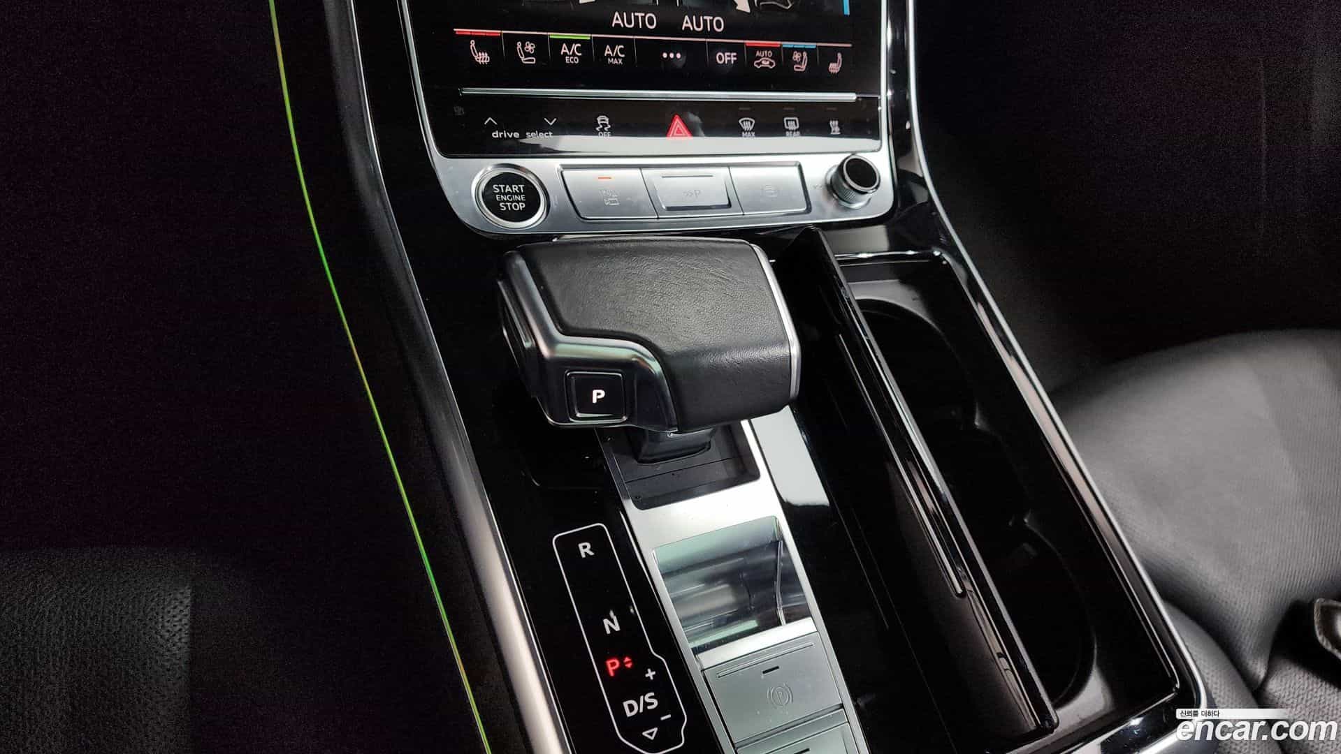 Q7 Audi 2021.9-INNER-009