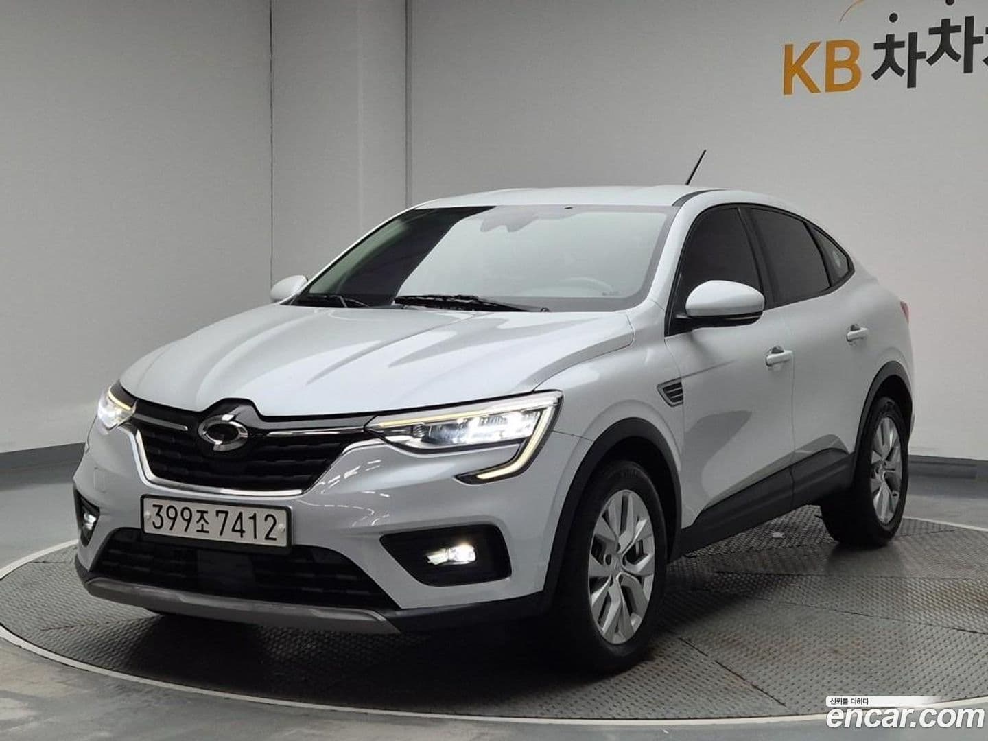 Main__Slider__Photo:XM3 Renault Korea 2021.1-0