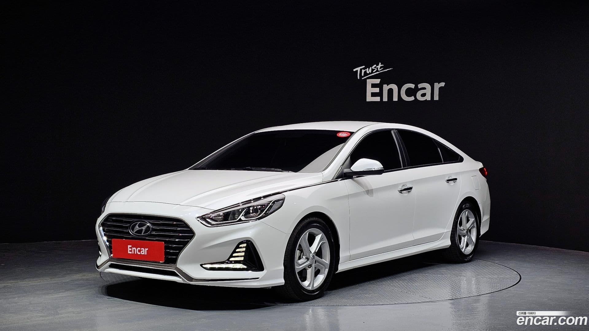 Main__Slider__Photo:Sonata Hyundai 2017.2-0