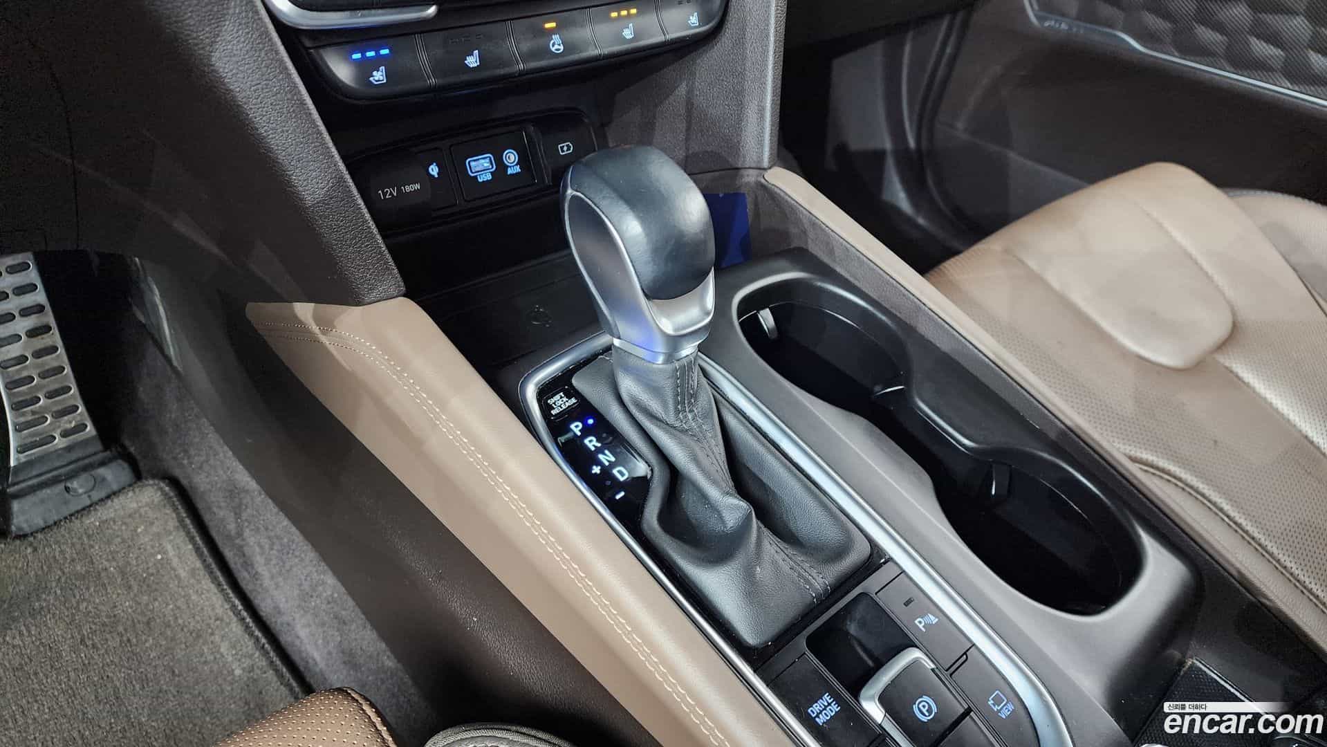 Santafe Hyundai 2019.11-INNER-009