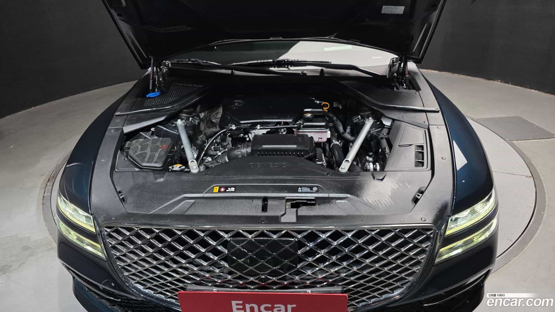 G80 Genesis 2023.11-INNER-006