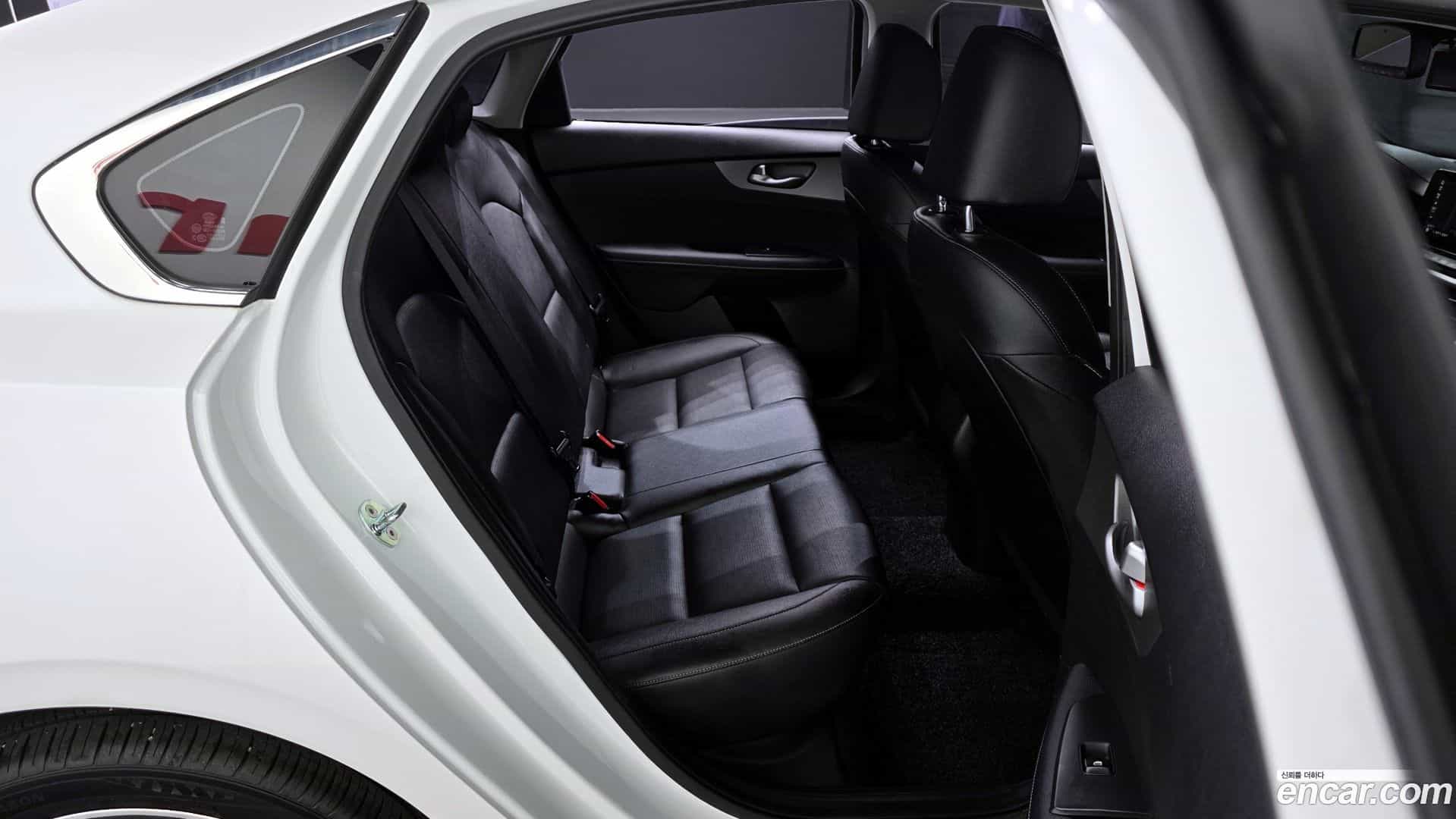 K3 Kia 2019.7-OPTION-024