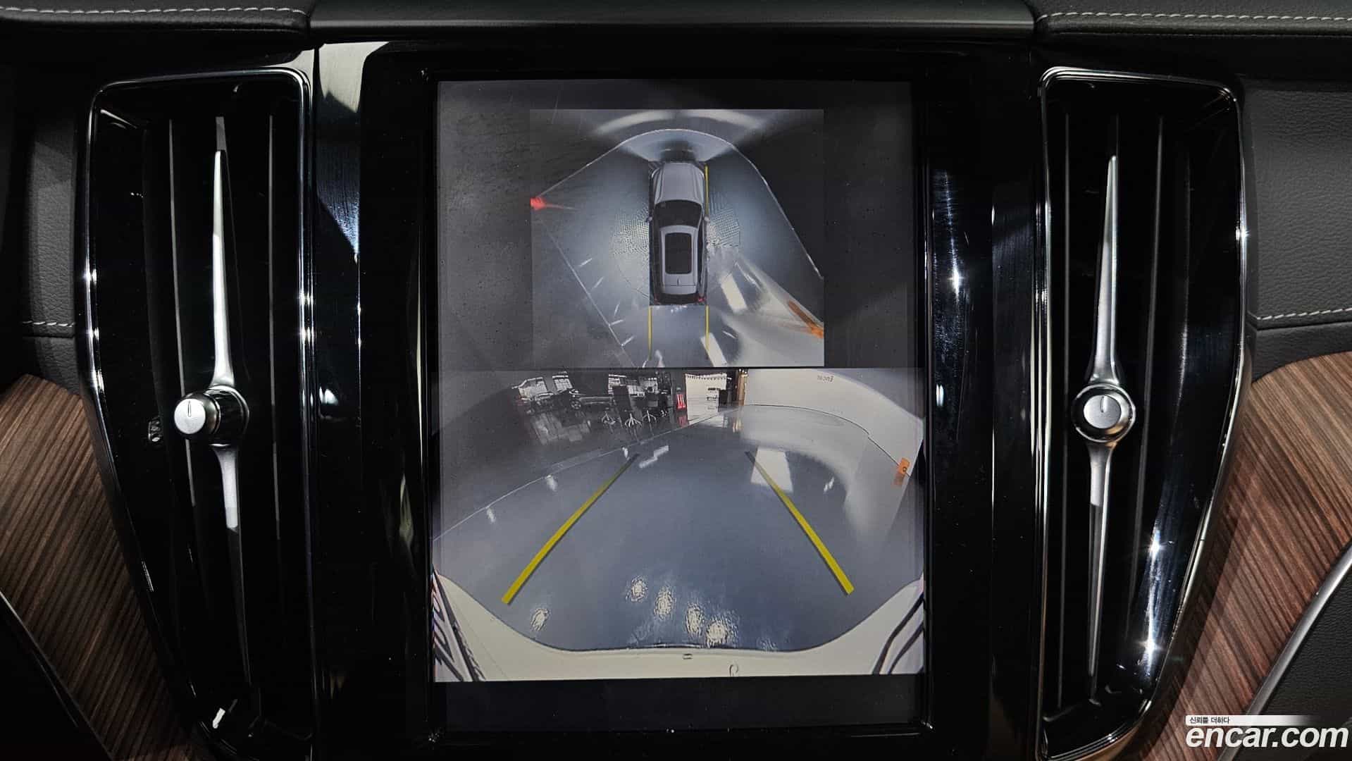 XC60 Volvo 2024.2-OPTION-020