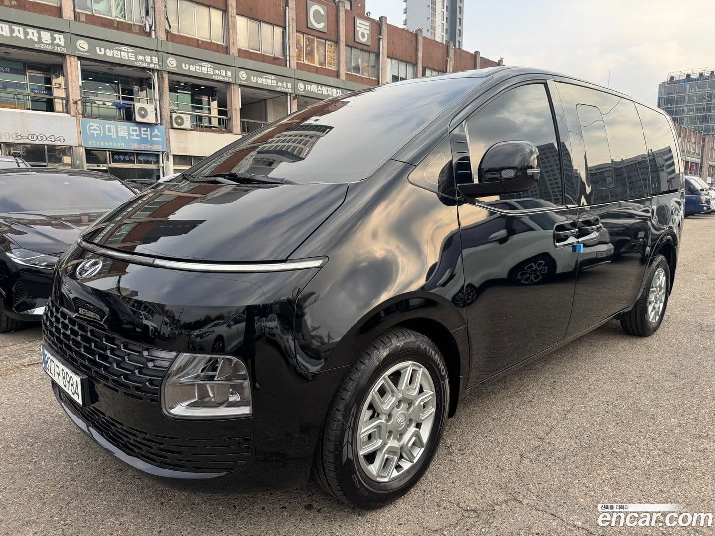 Main__Slider__Photo:Staria Hyundai 2023.9-0