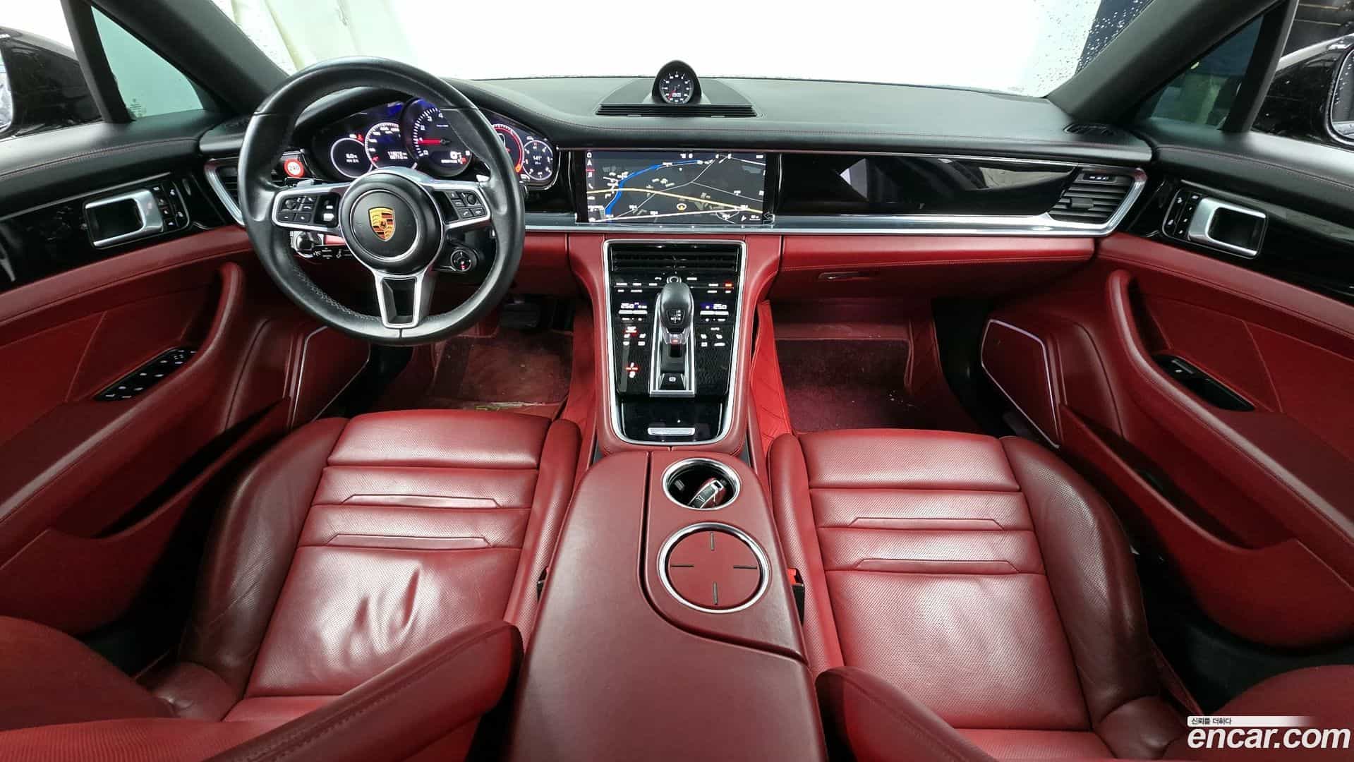 Panamera Porsche 2018.6-INNER-007