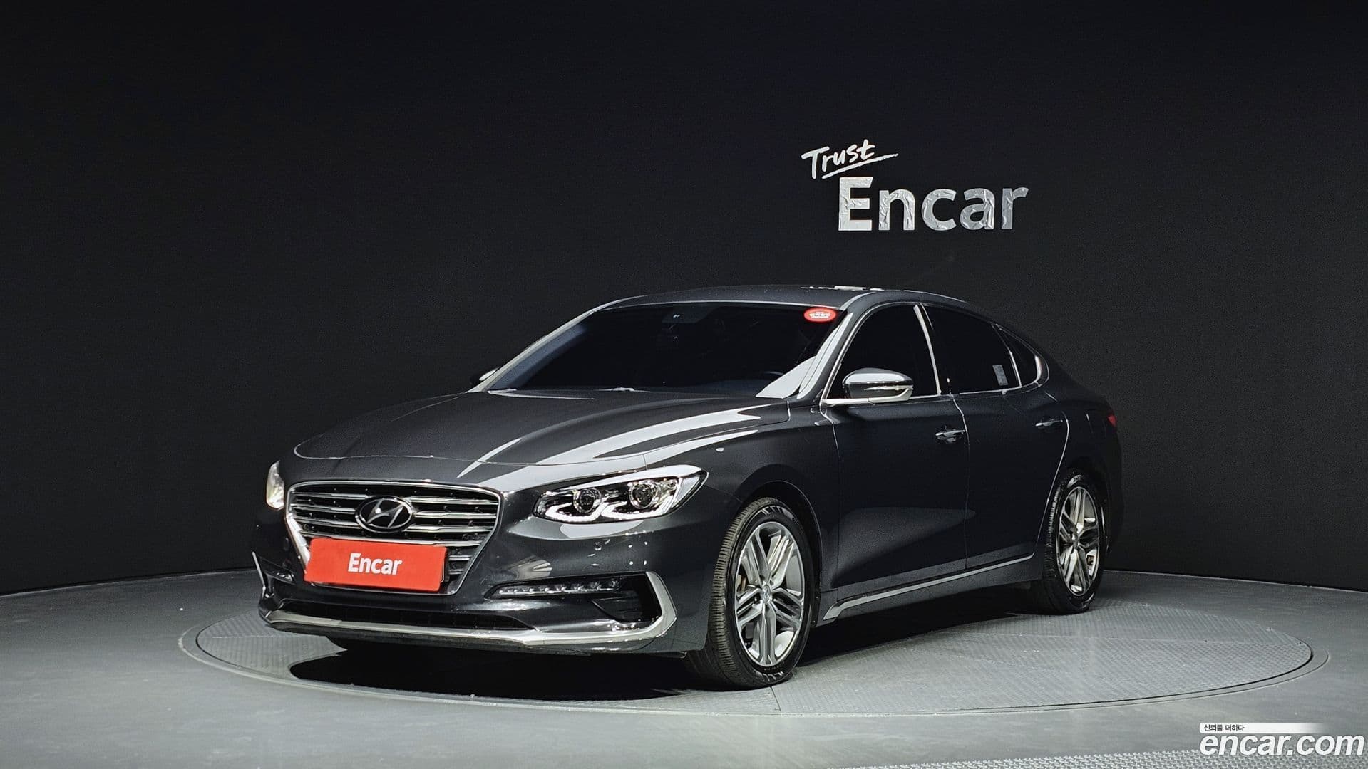 Main__Slider__Photo:Grandeur Hyundai 2017.6-0