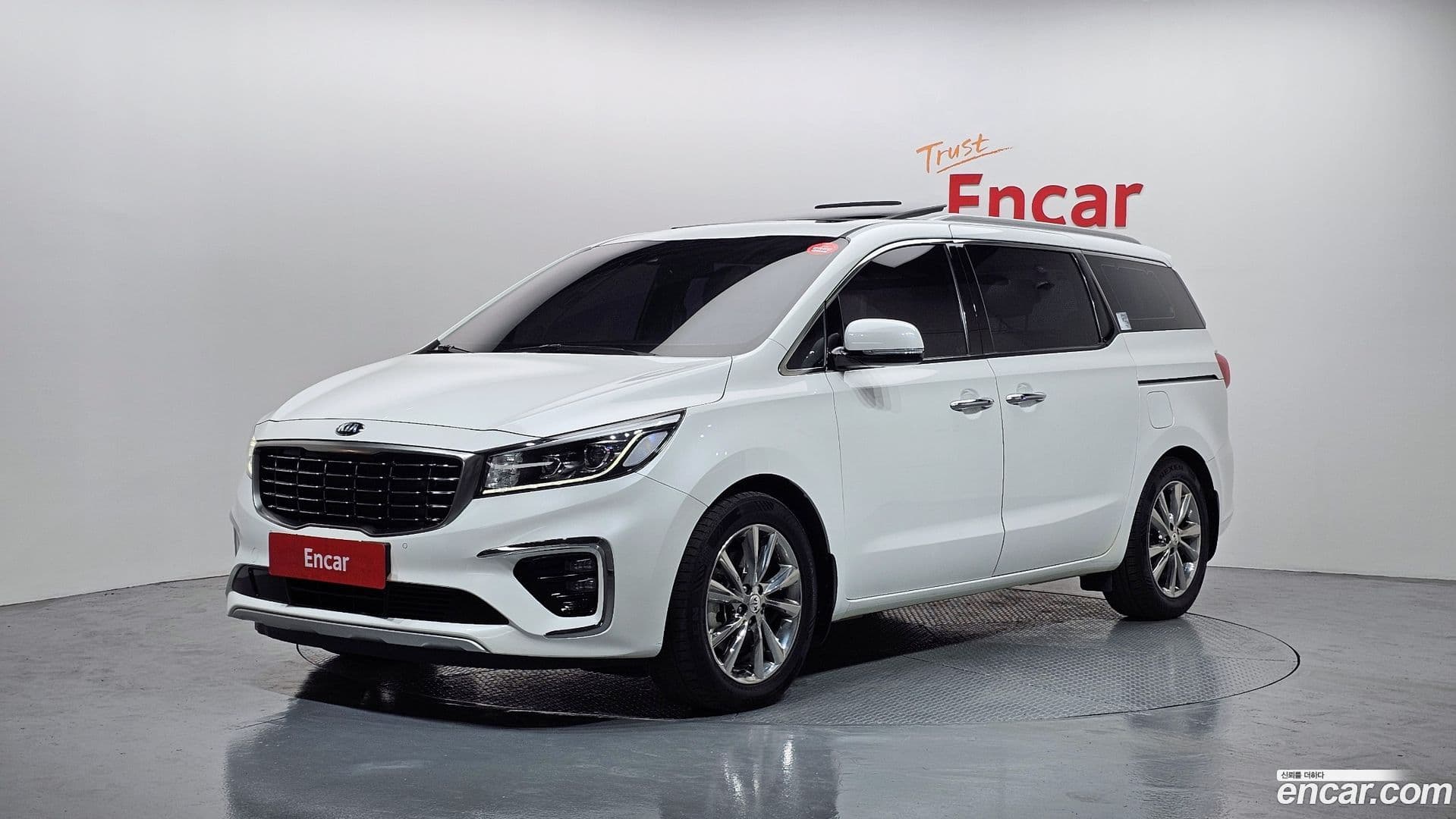 Main__Slider__Photo:Canival Kia 2020.2-0