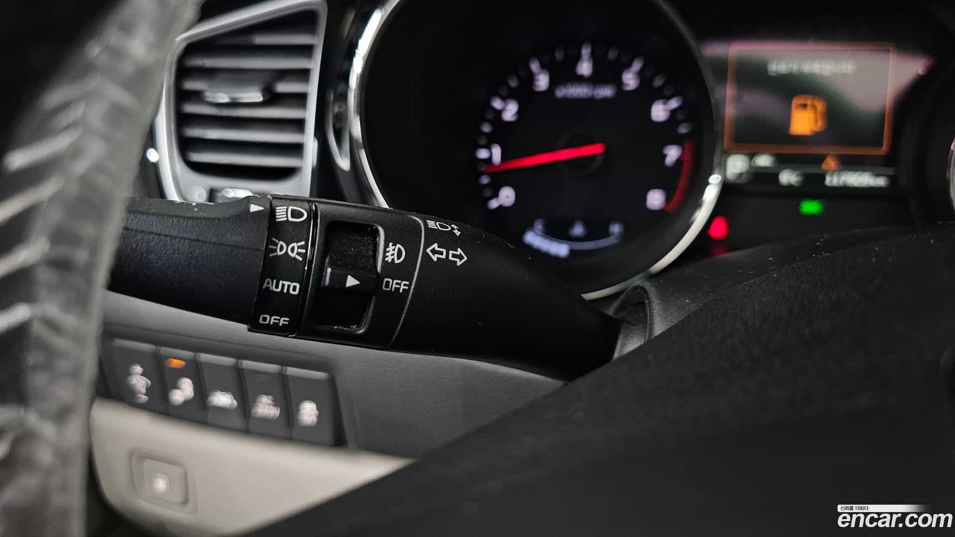 Canival Kia 2015.5-OPTION-021