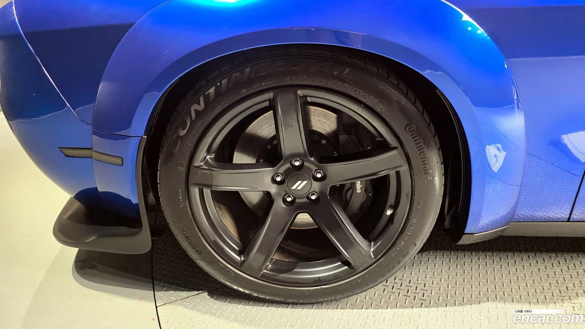 Challenger Dodge 2019.11-OUTER-005