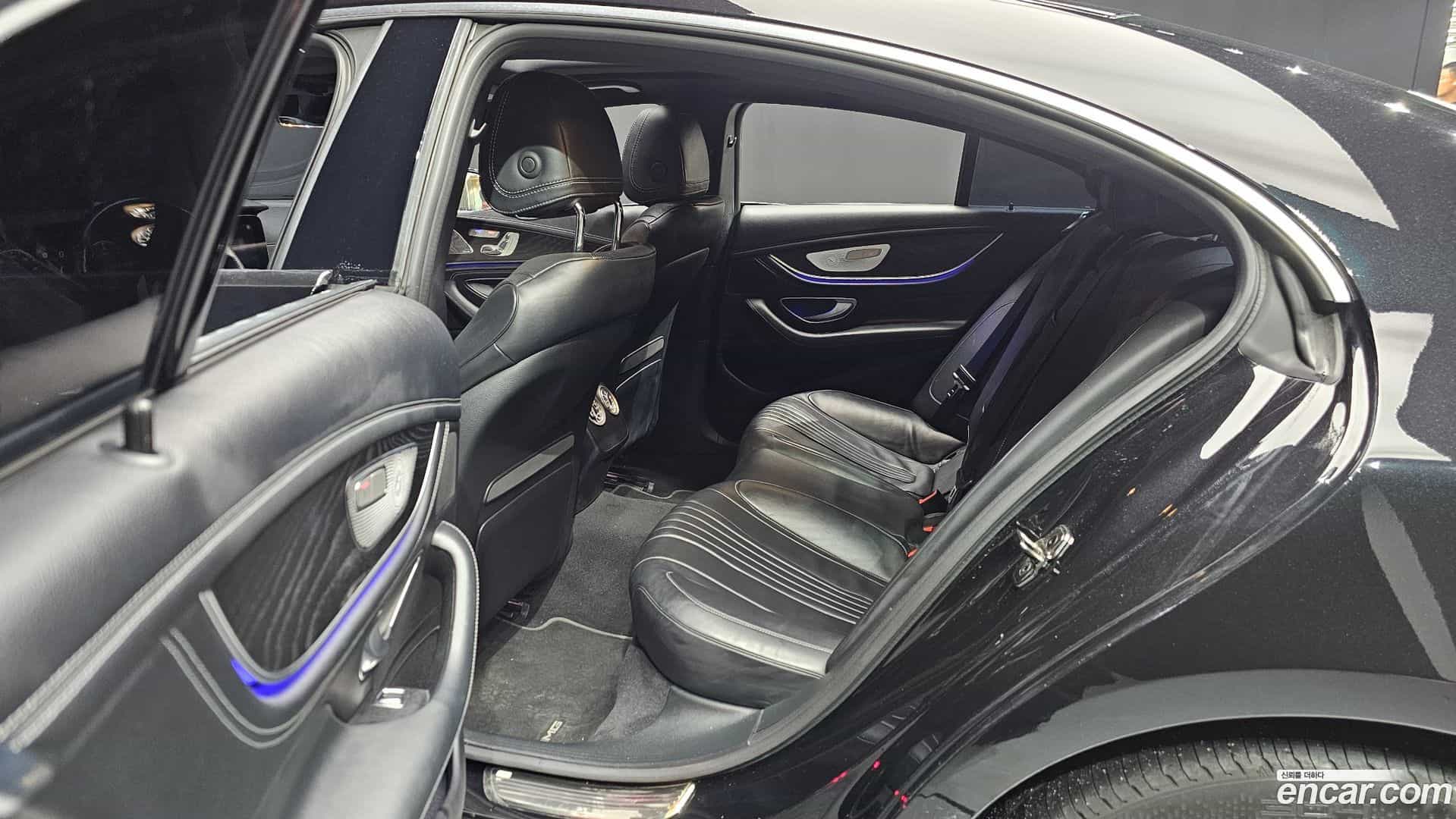 CLS-Class Mercedes-Benz 2022.4-OPTION-016