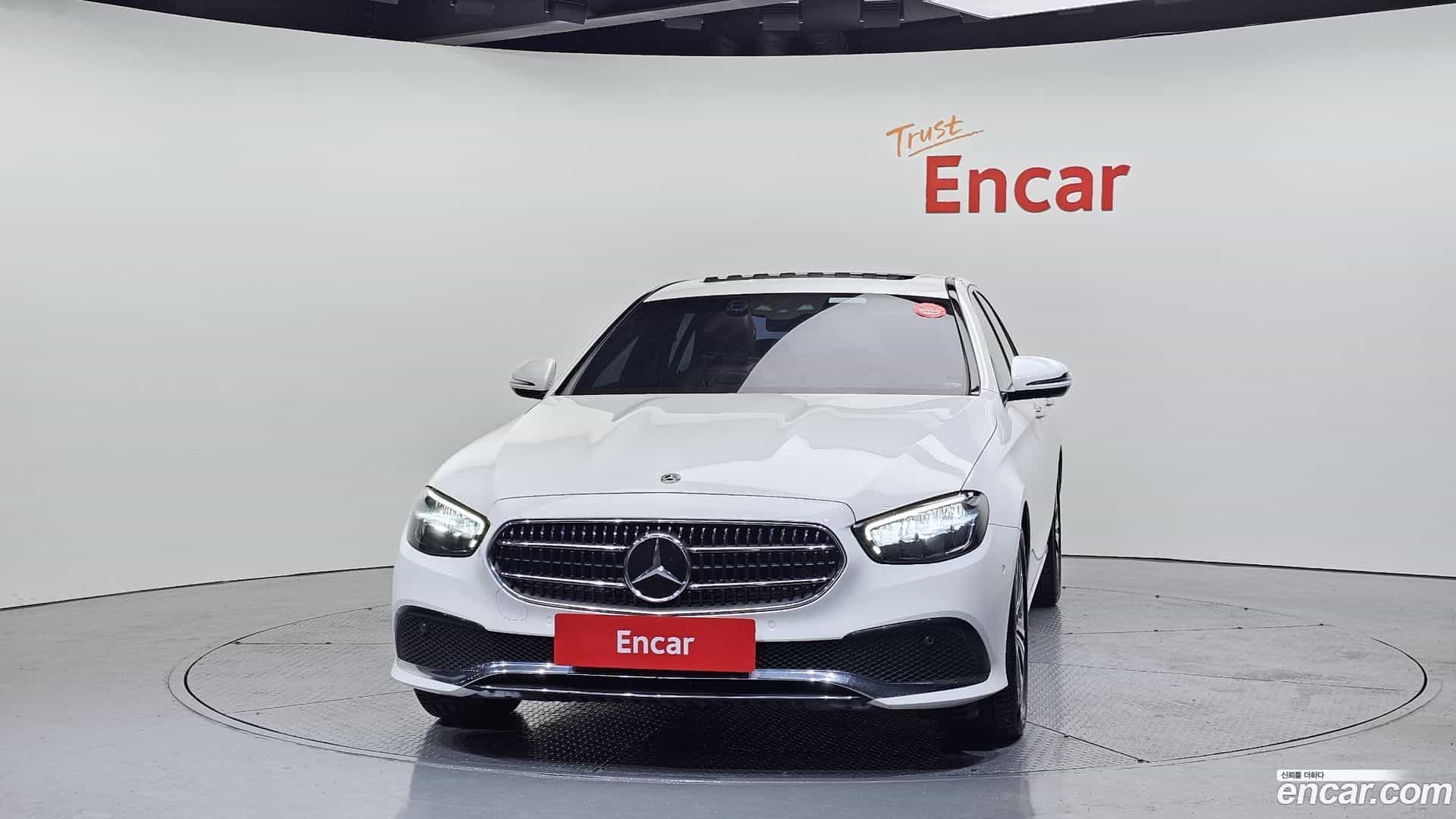 E-Class Mercedes-Benz 2021.1-OUTER-003