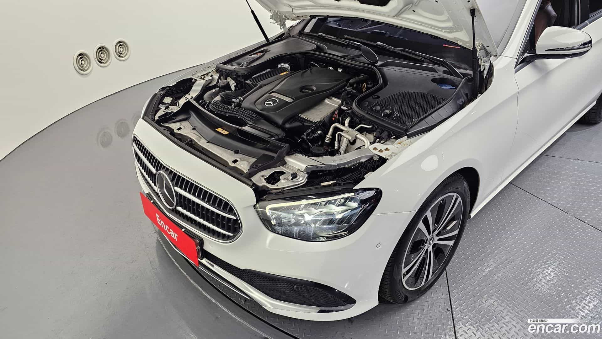 E-Class Mercedes-Benz 2021.1-INNER-006