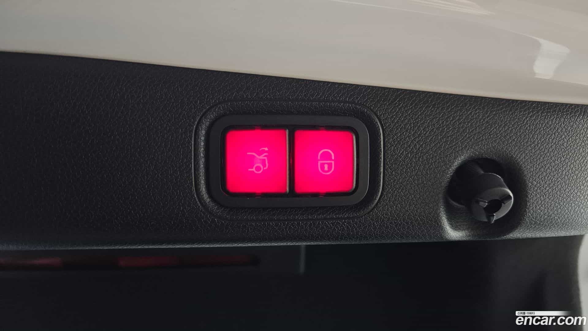 E-Class Mercedes-Benz 2021.1-OPTION-024