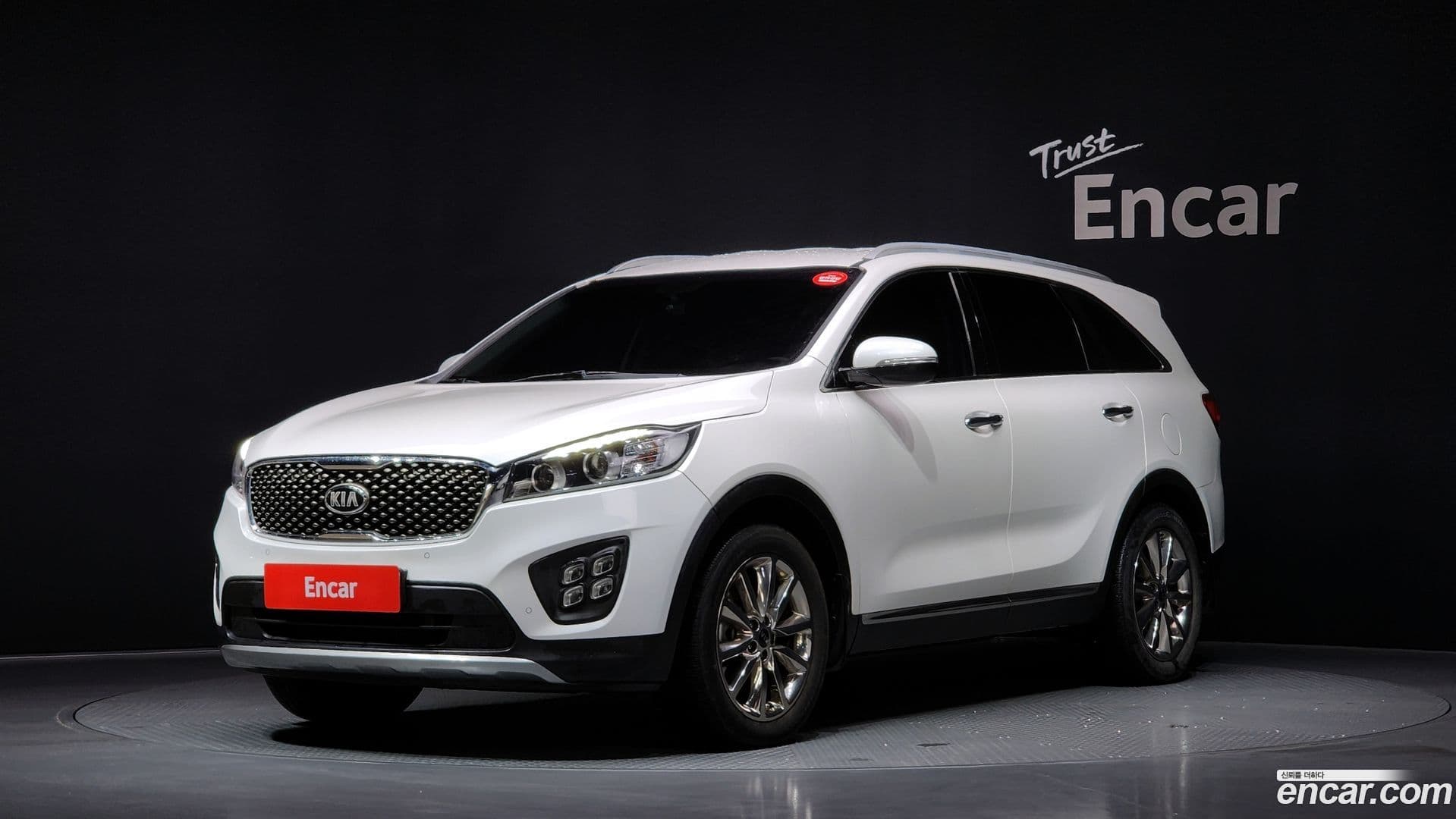 Main__Slider__Photo:Sorento Kia 2016.4-0