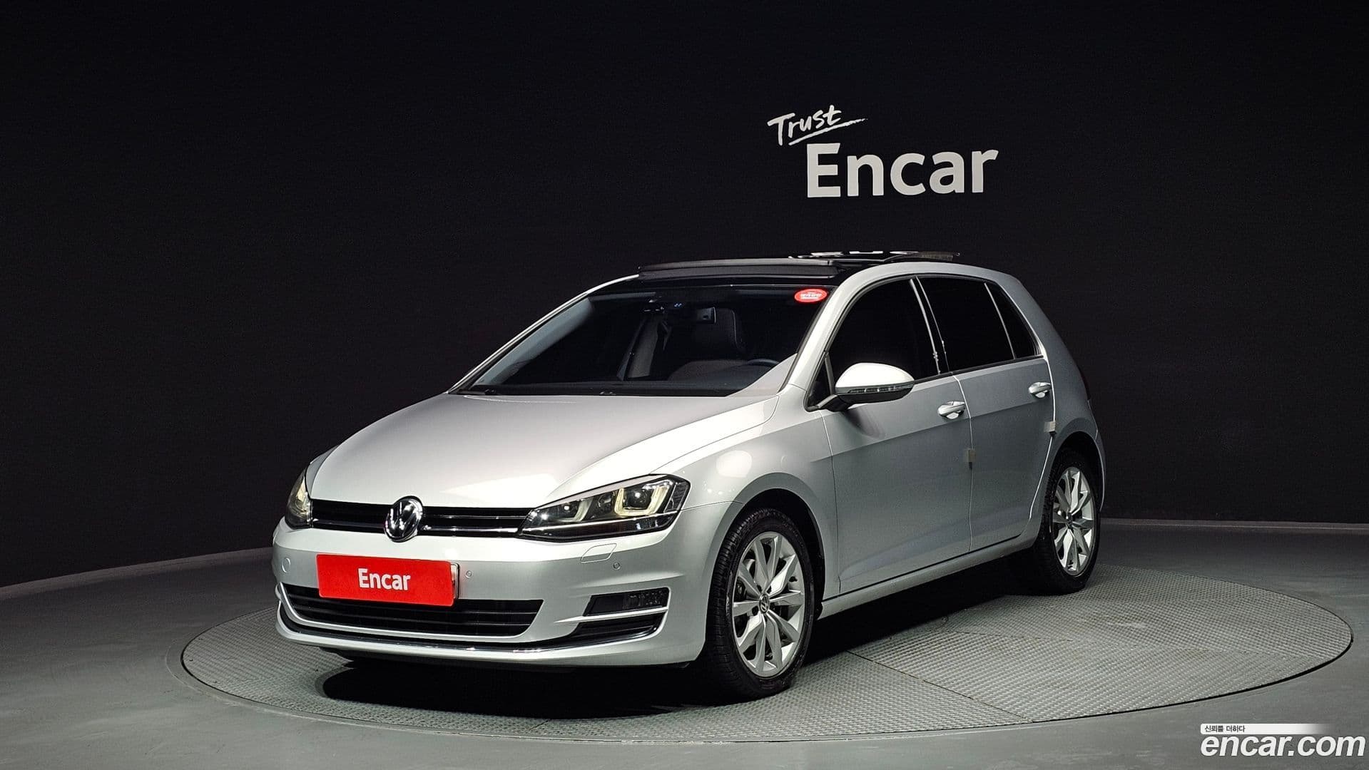 Main__Slider__Photo:Golf Volkswagen 2014.3-0
