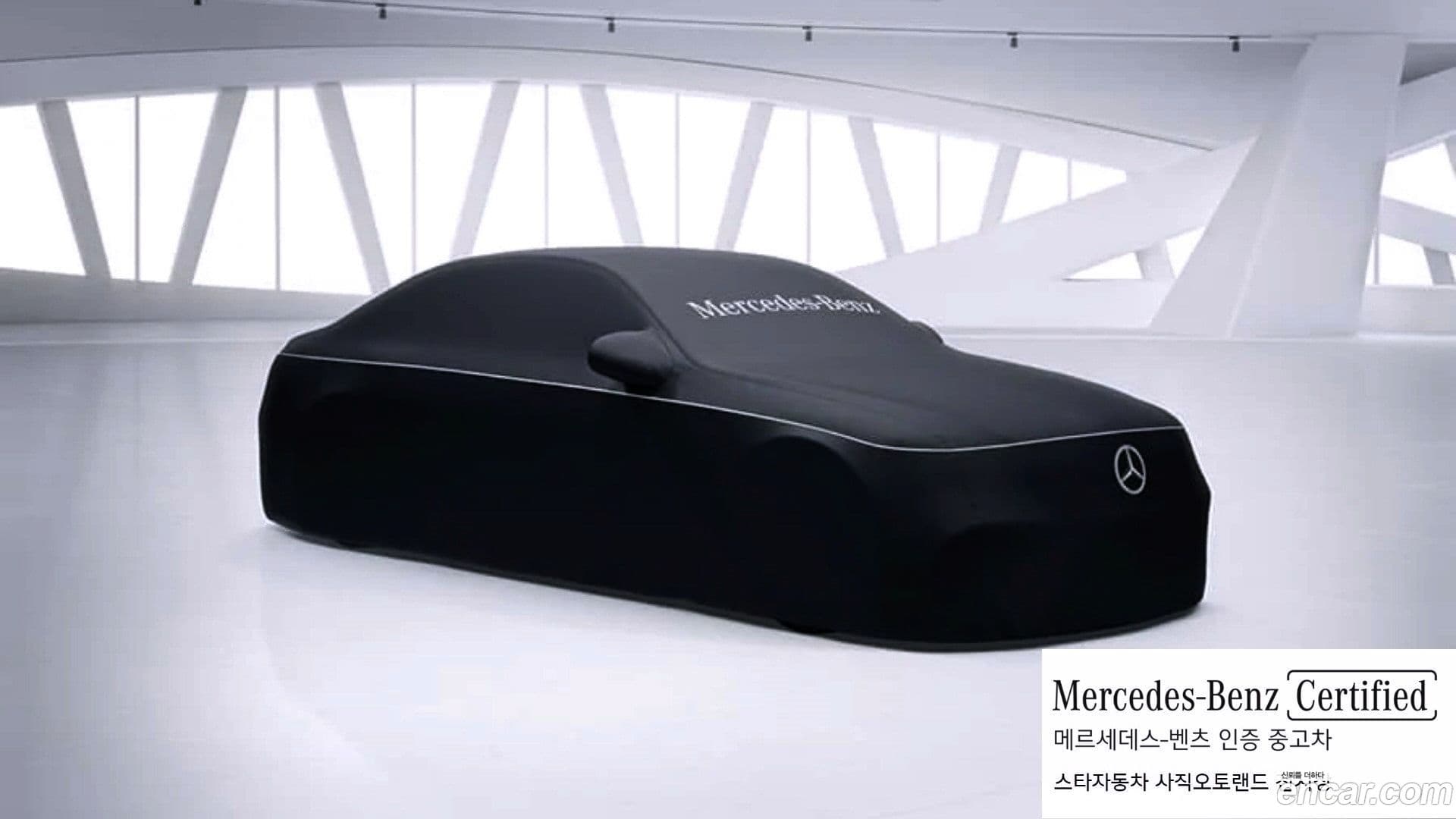 Main__Slider__Photo:C-Class Mercedes-Benz 2025.5-0