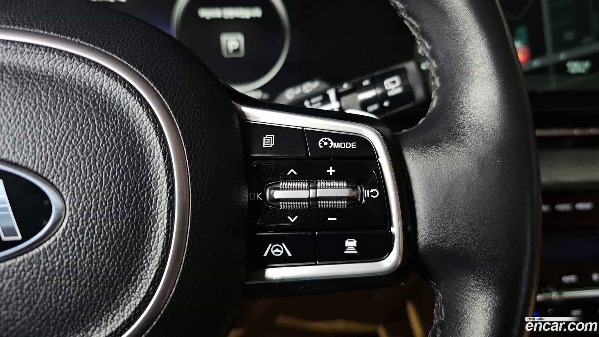 Canival Kia 2021.2-OPTION-016
