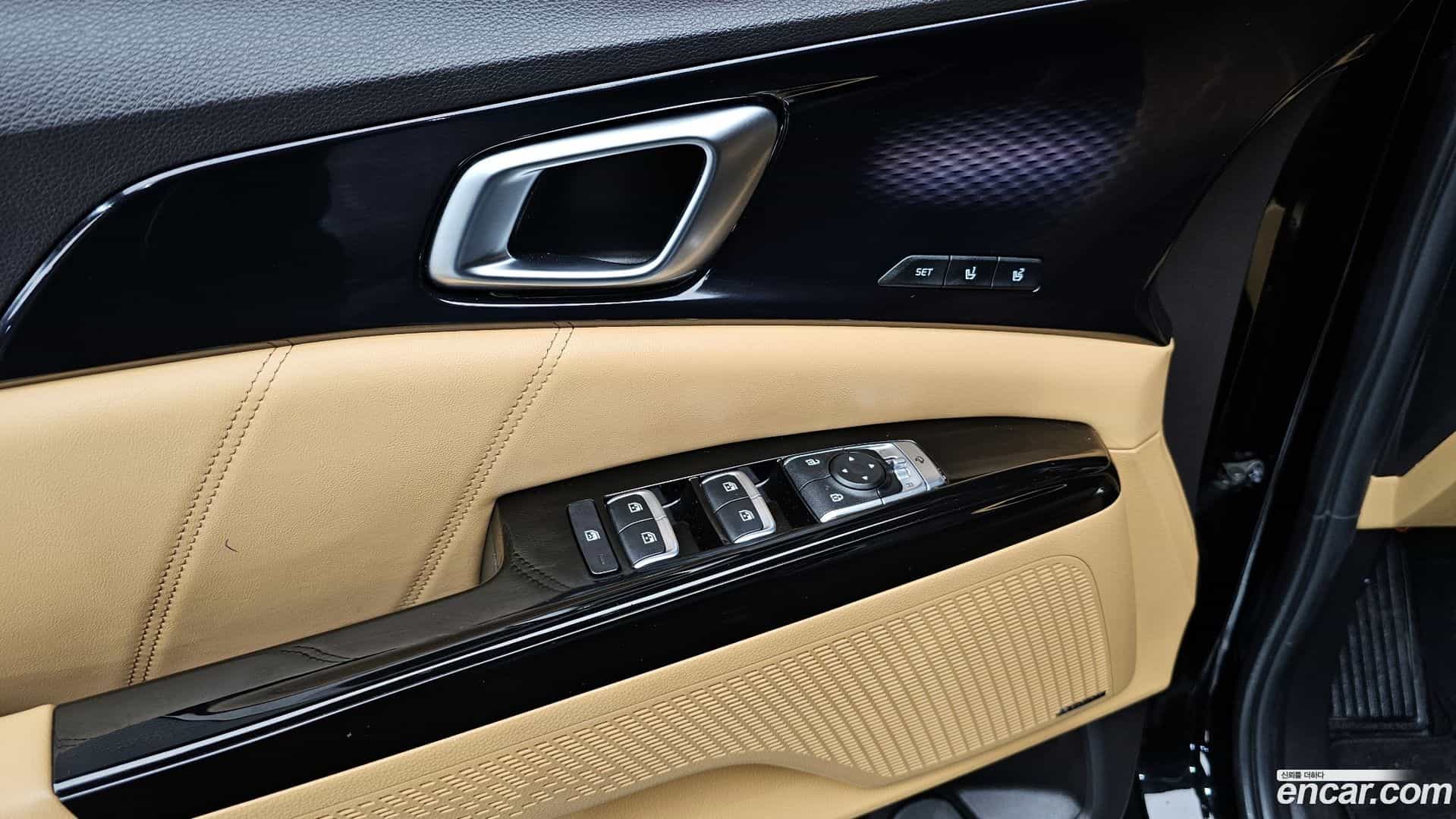 Canival Kia 2021.2-OPTION-023