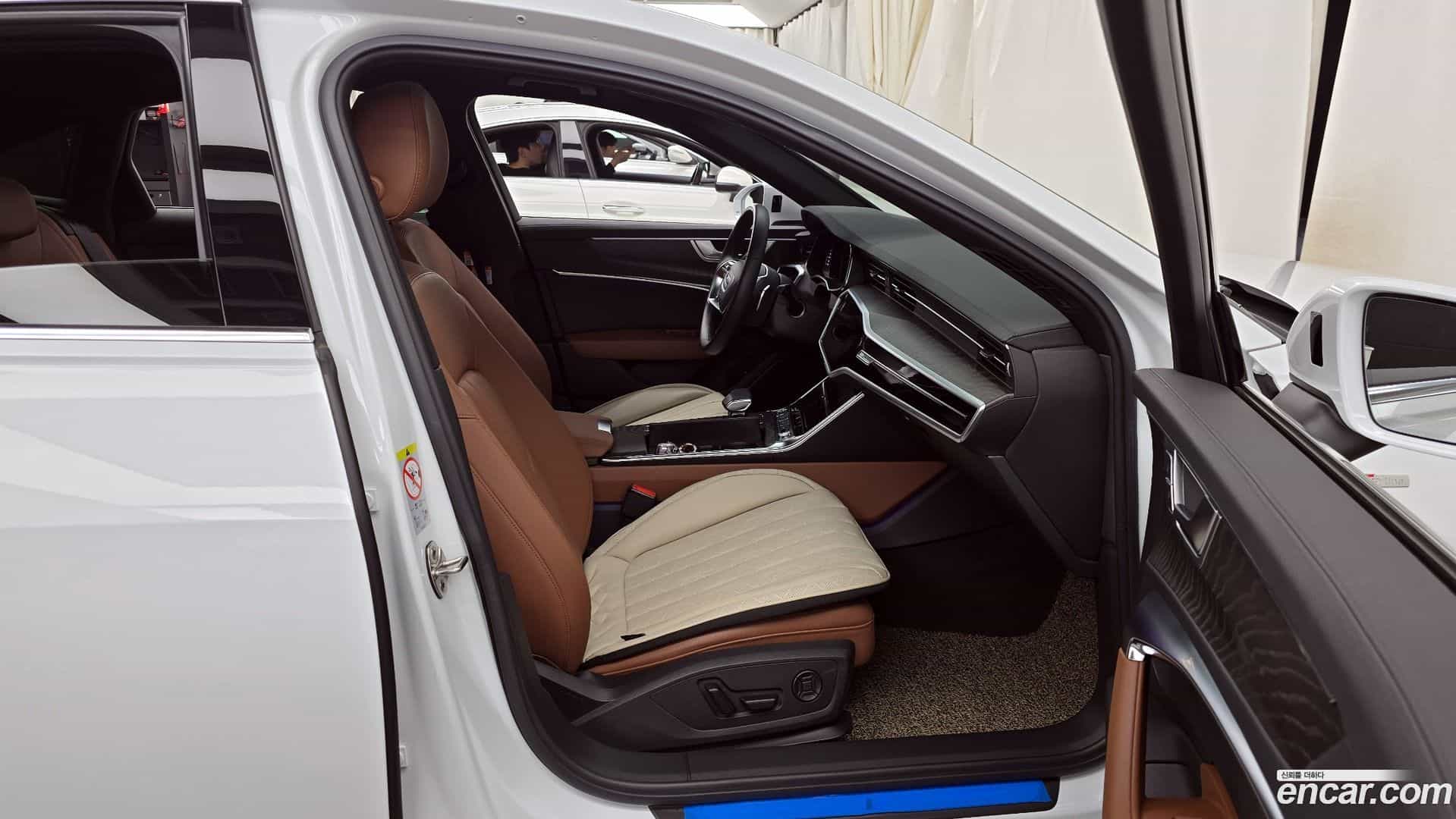 A6 Audi 2022.11-OPTION-015