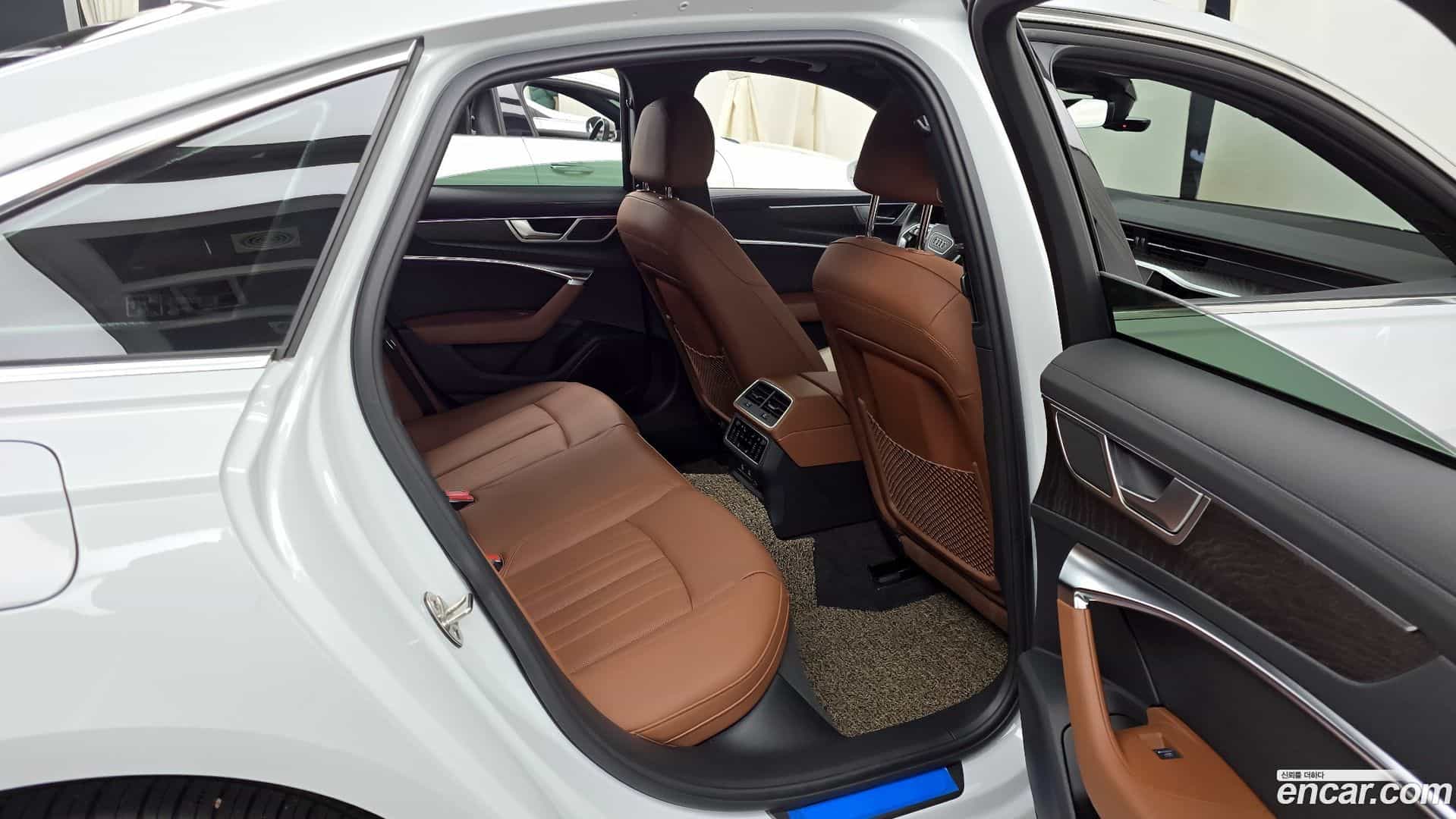 A6 Audi 2022.11-OPTION-016