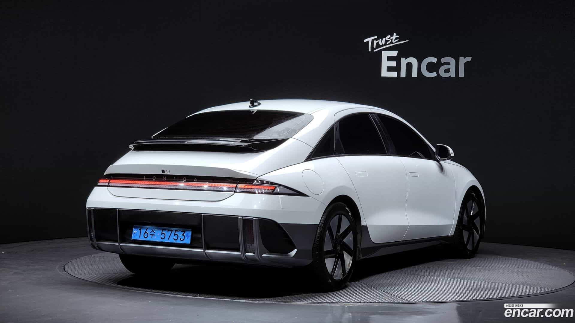 Ioniq6 Hyundai 2022.8-OUTER-002