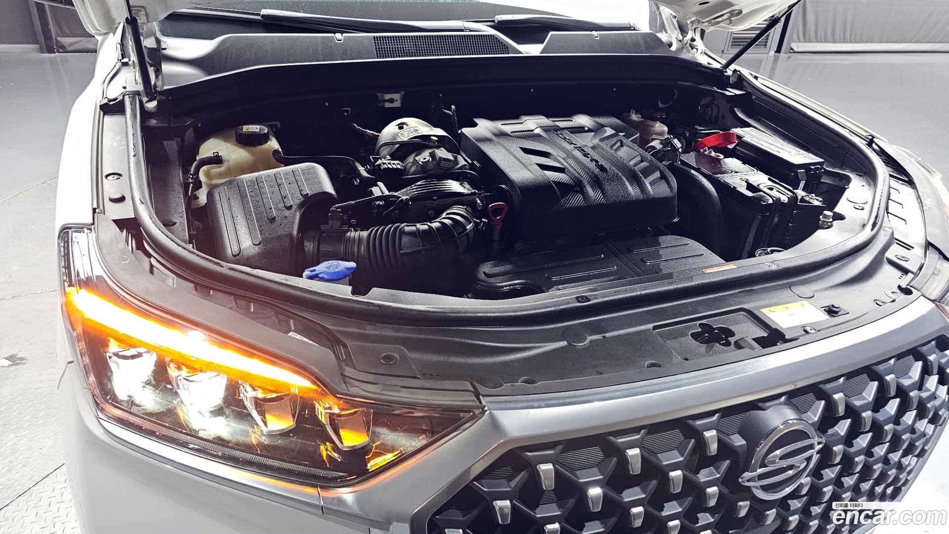 Rexton KG Mobility 2021.3-INNER-006