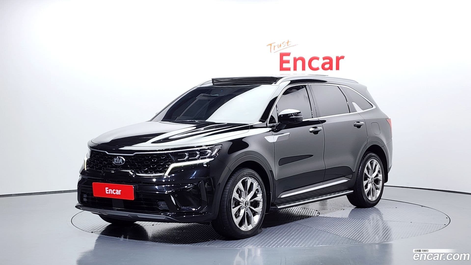 Main__Slider__Photo:Sorento Kia 2020.11-0