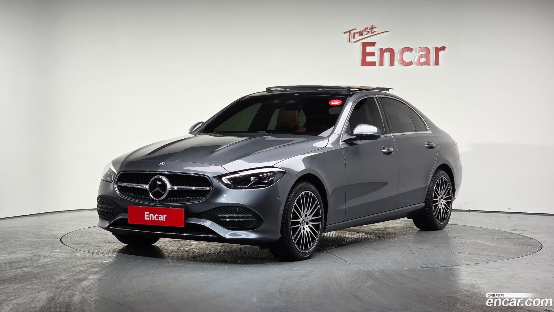 Main__Slider__Photo:C-Class Mercedes-Benz 2022.3-0
