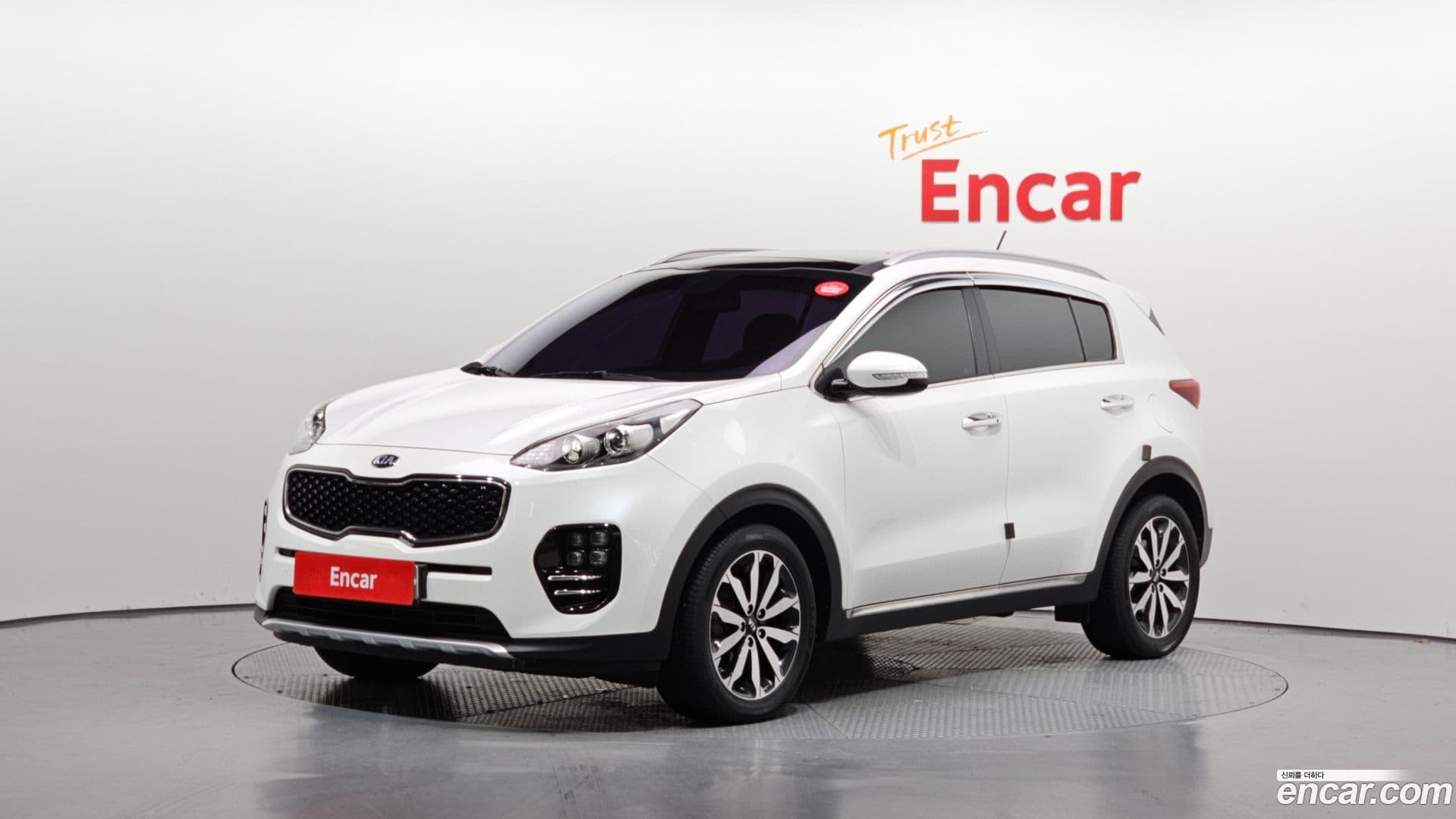 Main__Slider__Photo:Sportage Kia 2015.10-0