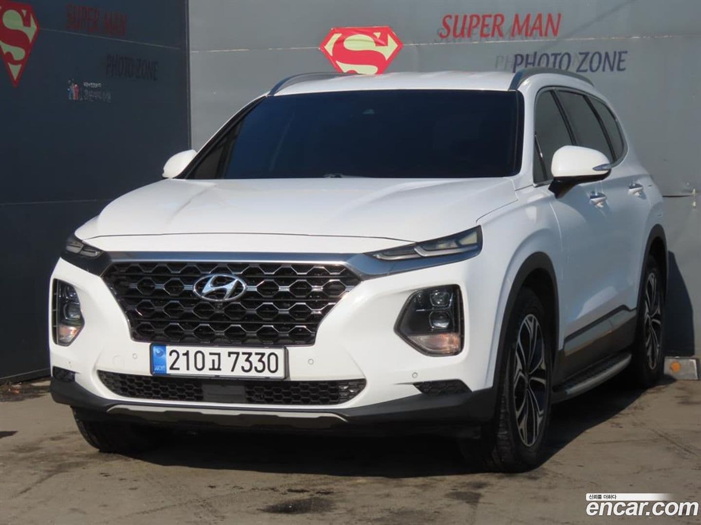 Main__Slider__Photo:Santafe Hyundai 2018.6-0