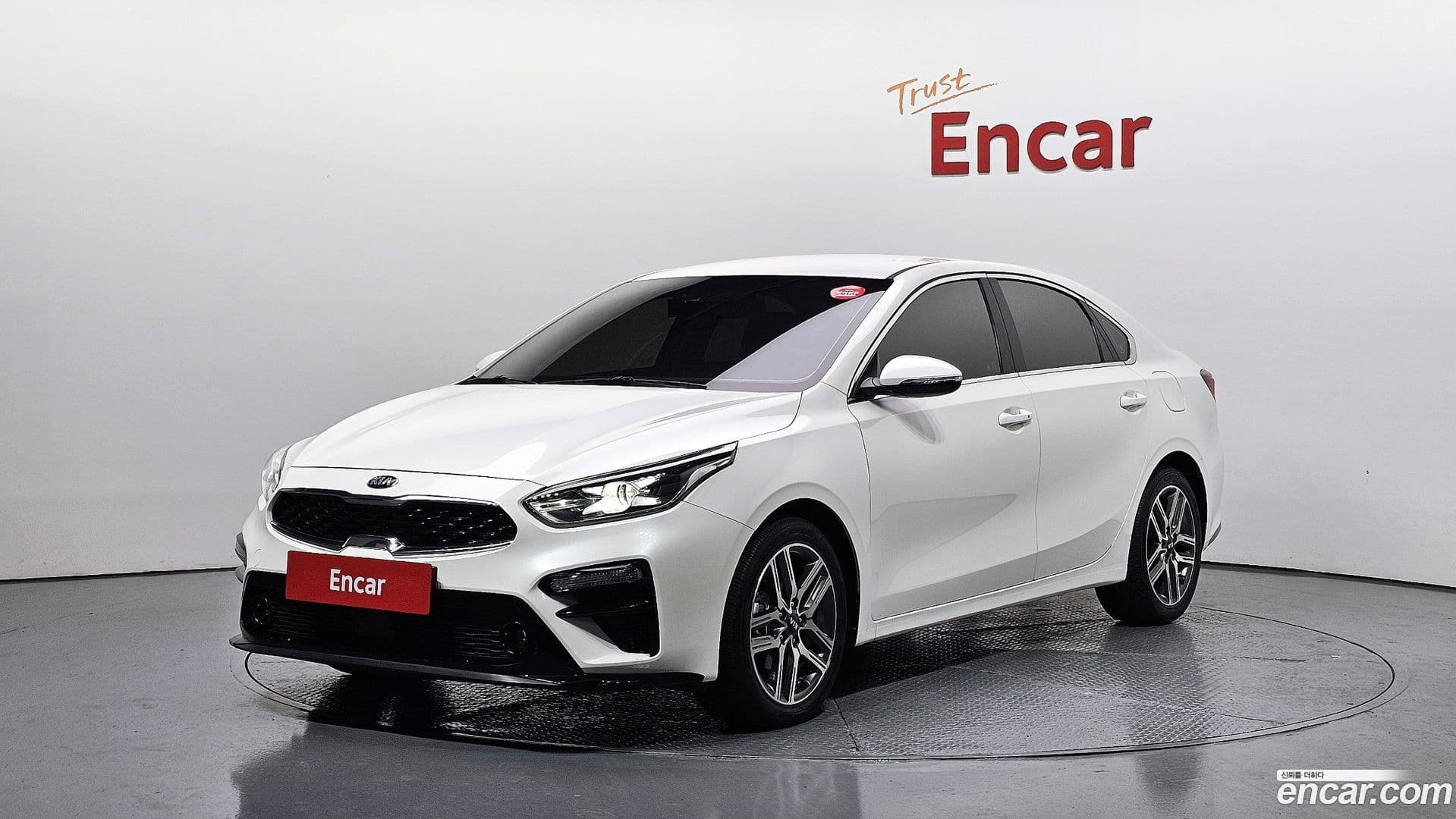 Main__Slider__Photo:K3 Kia 2021.1-0