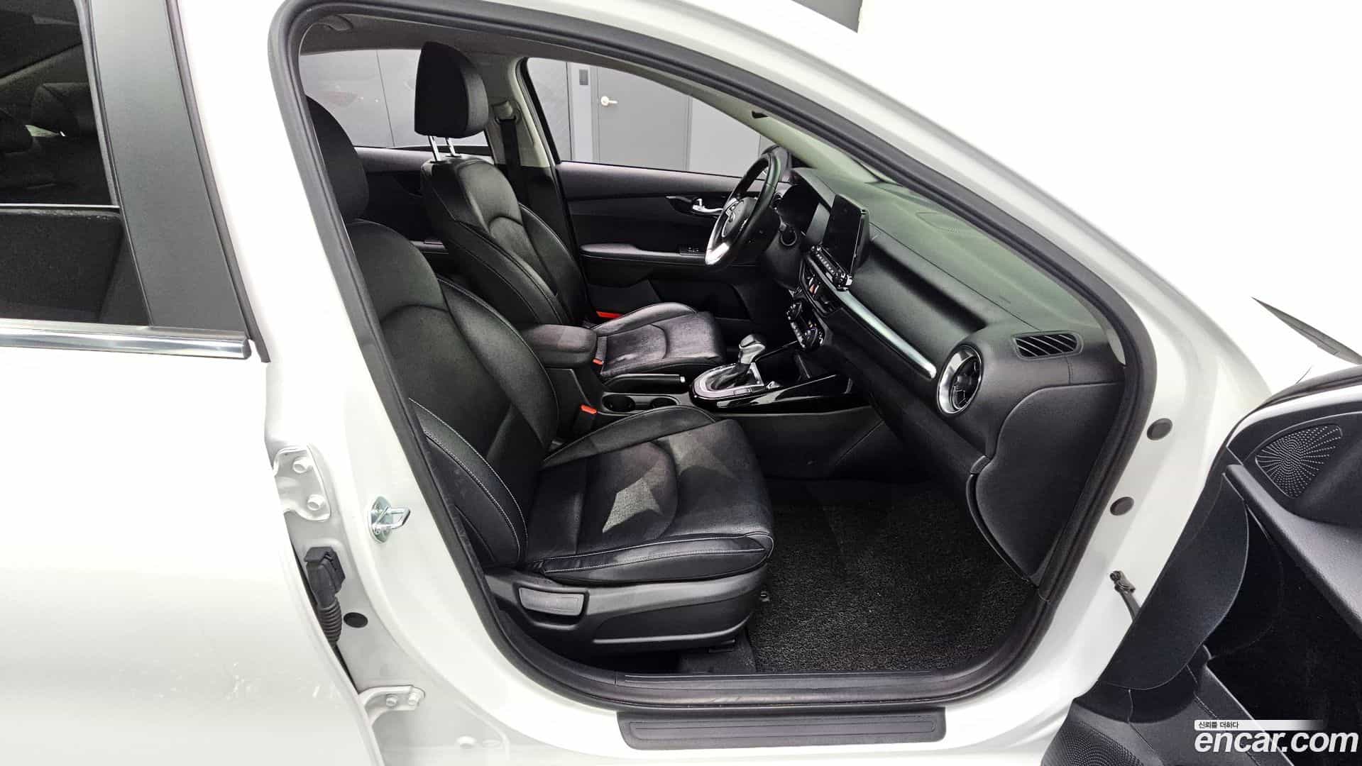 K3 Kia 2021.1-OPTION-017