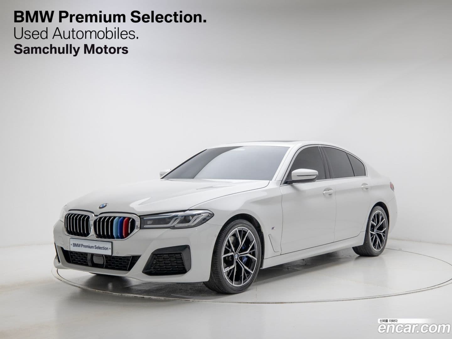 Main__Slider__Photo:5-Series BMW 2023.0-0