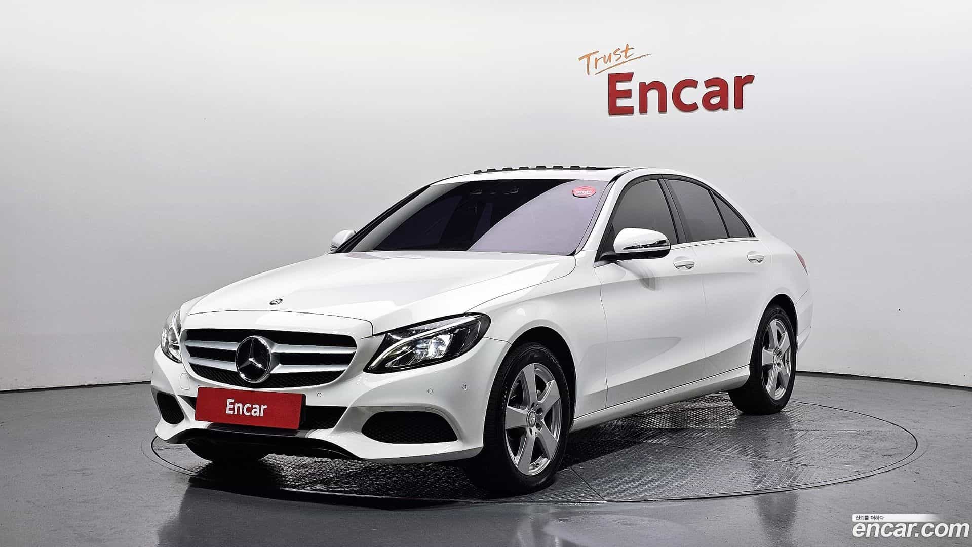 C-Class Mercedes-Benz 2015.9-OUTER-001