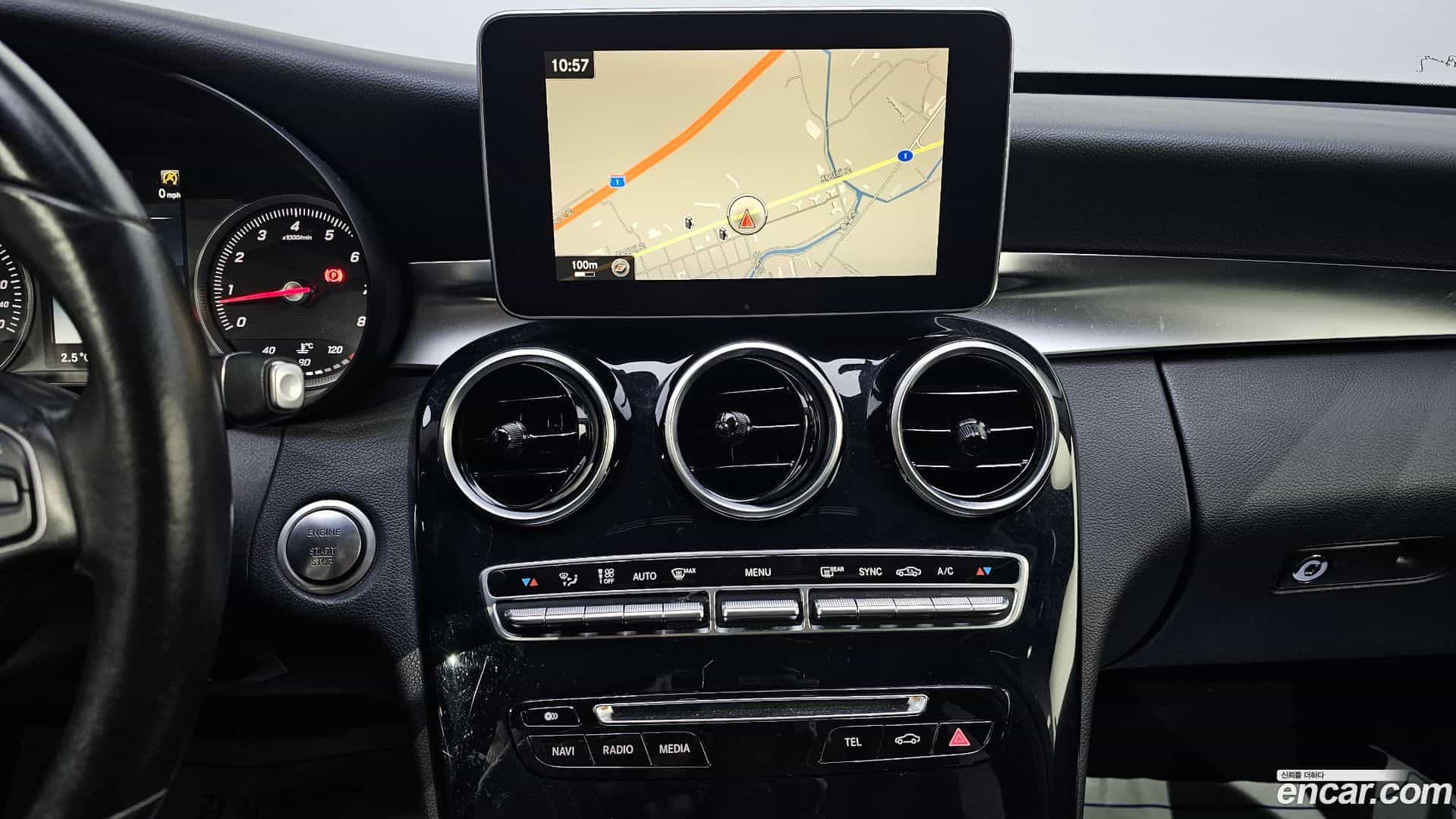 C-Class Mercedes-Benz 2015.9-OPTION-021