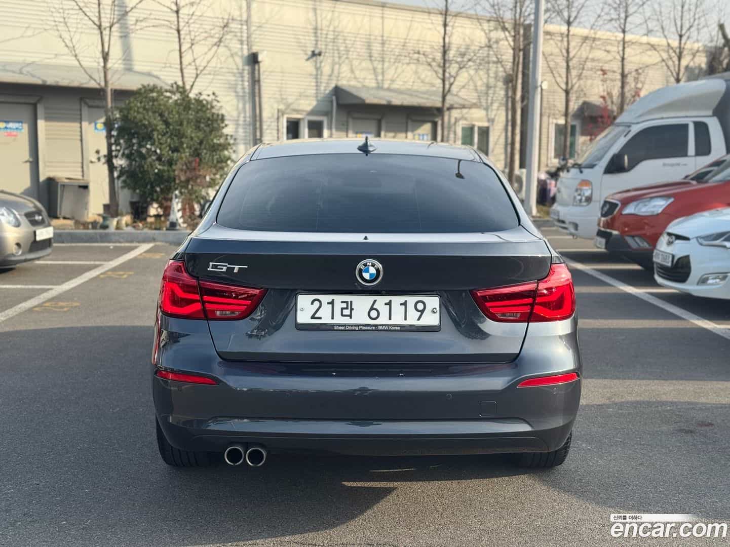 Gran Turismo BMW 2018.1-OUTER-004