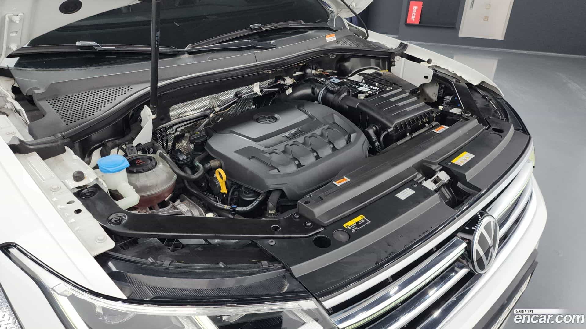 Tiguan Volkswagen 2022.10-INNER-006