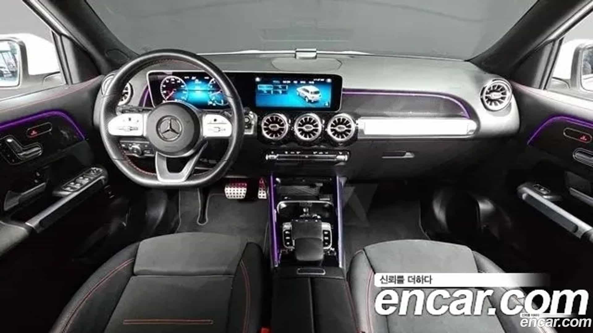 GLB-Class Mercedes-Benz 2020.10-INNER-007