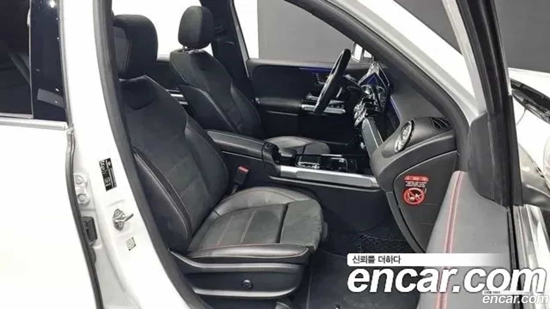 GLB-Class Mercedes-Benz 2020.10-OPTION-016