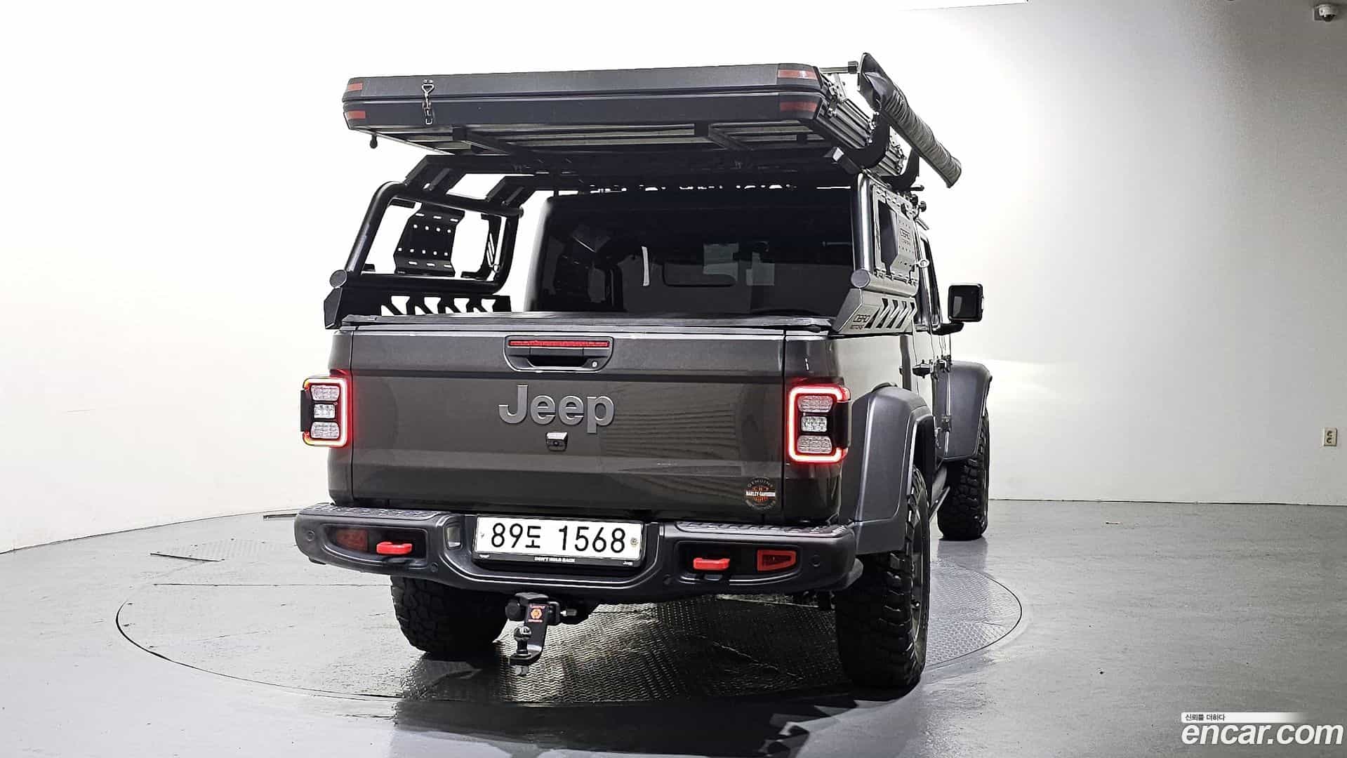 Gladiator Jeep 2021.2-OUTER-004