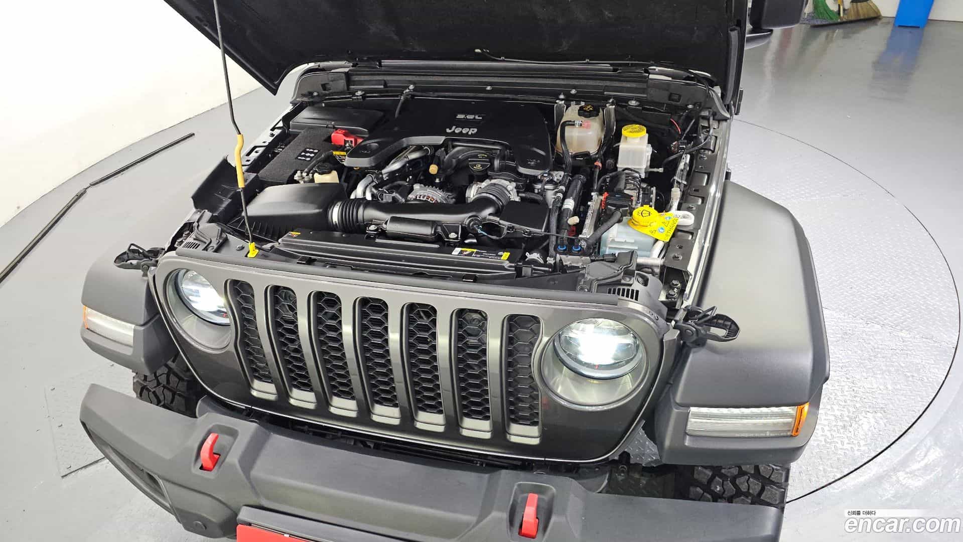 Gladiator Jeep 2021.2-OUTER-006