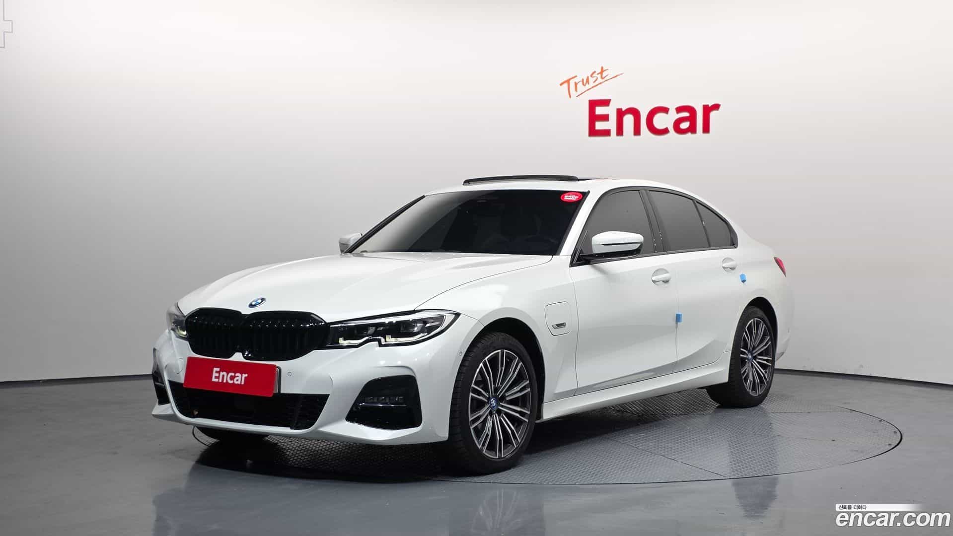 3-Series BMW 2022.2-OUTER-001