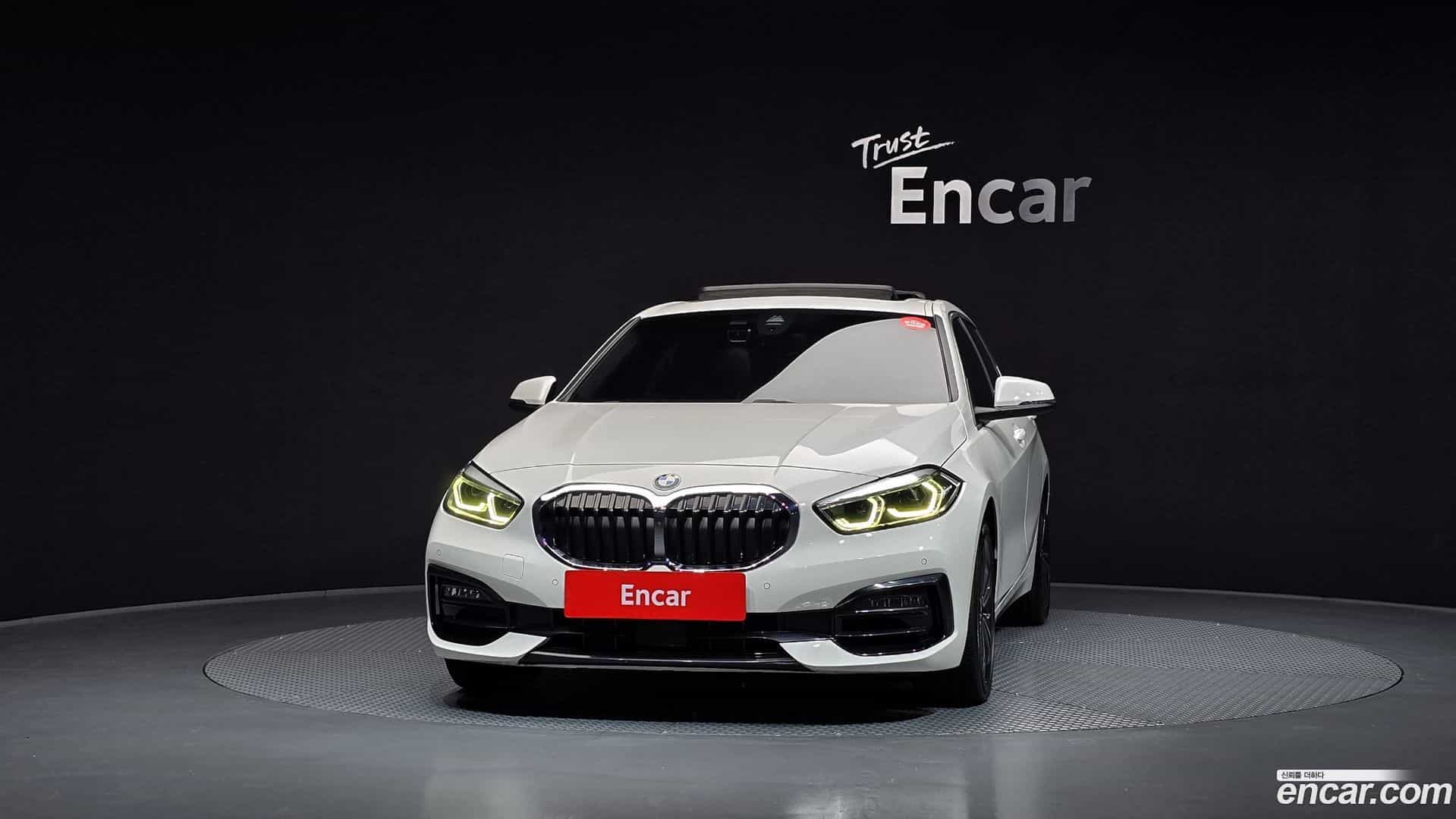 1-Series BMW 2022.2-OUTER-003