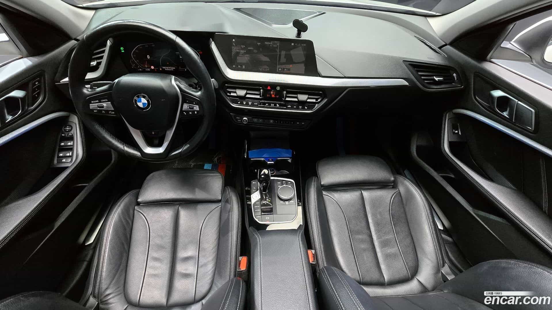 1-Series BMW 2022.2-INNER-007