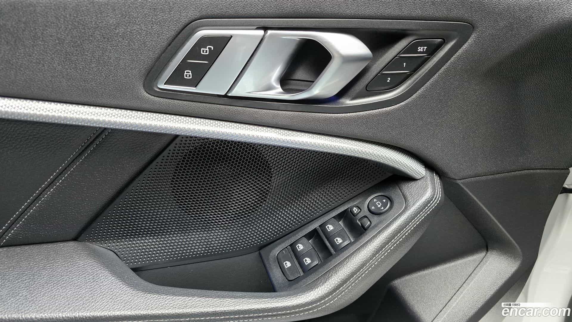 1-Series BMW 2022.2-OPTION-021