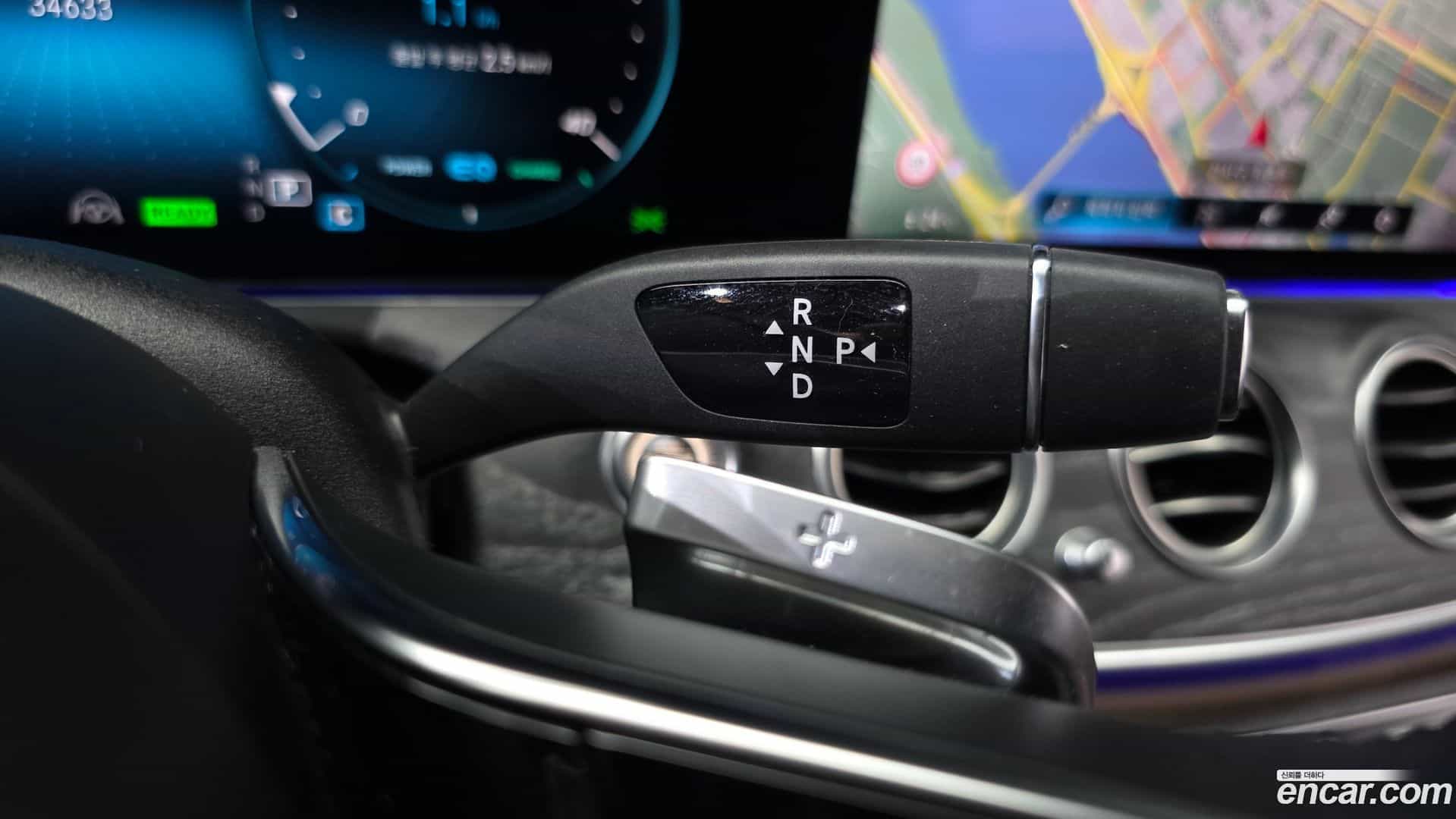 E-Class Mercedes-Benz 2023.0-INNER-009