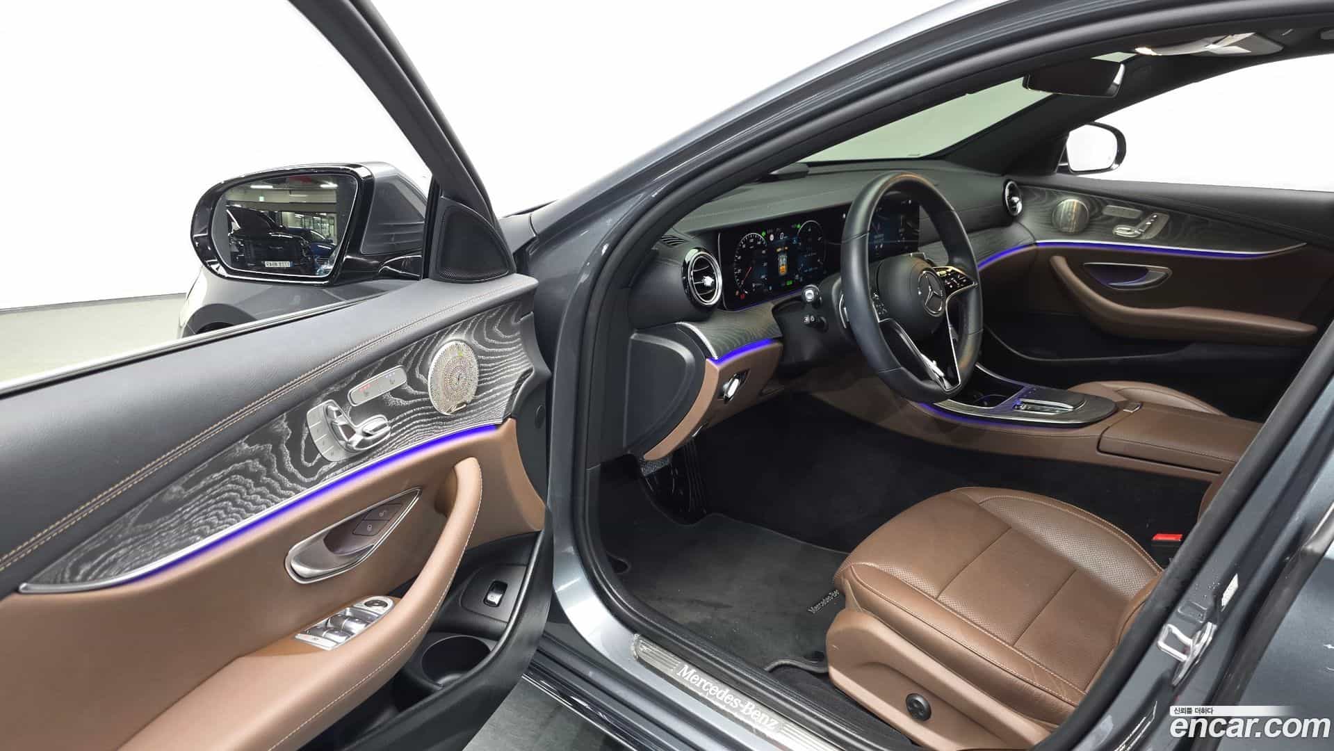 E-Class Mercedes-Benz 2023.0-OPTION-015
