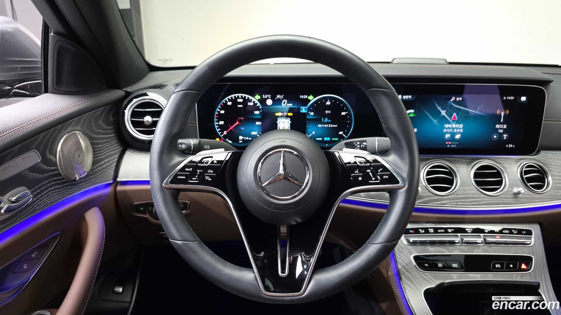 E-Class Mercedes-Benz 2023.0-OPTION-017