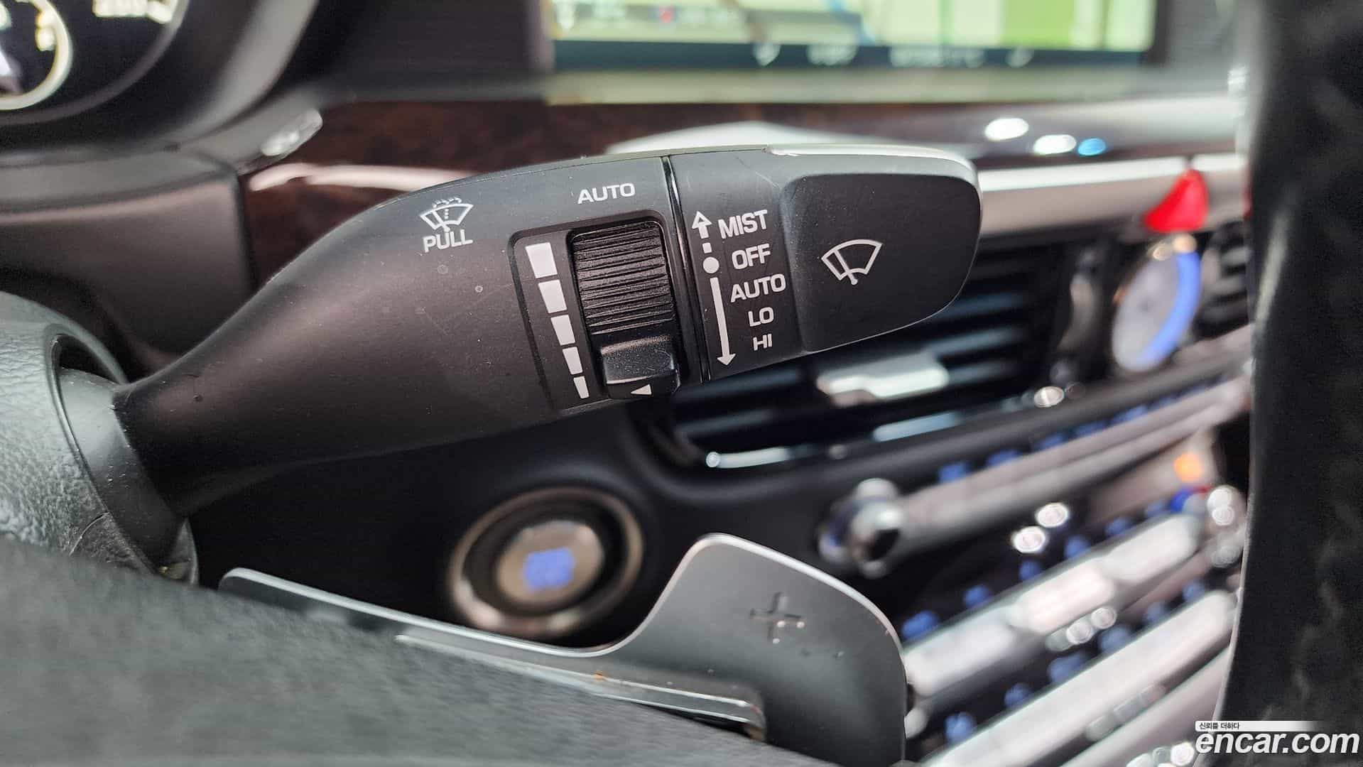 EQ900 Genesis 2016.5-OPTION-022